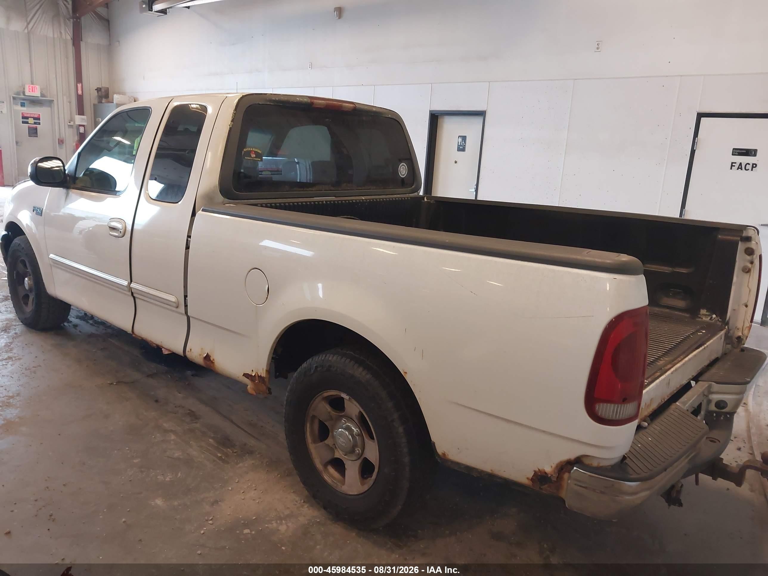 2002 Ford F-150 Xl/xlt Белый vin: 1FTRX17242NB51204