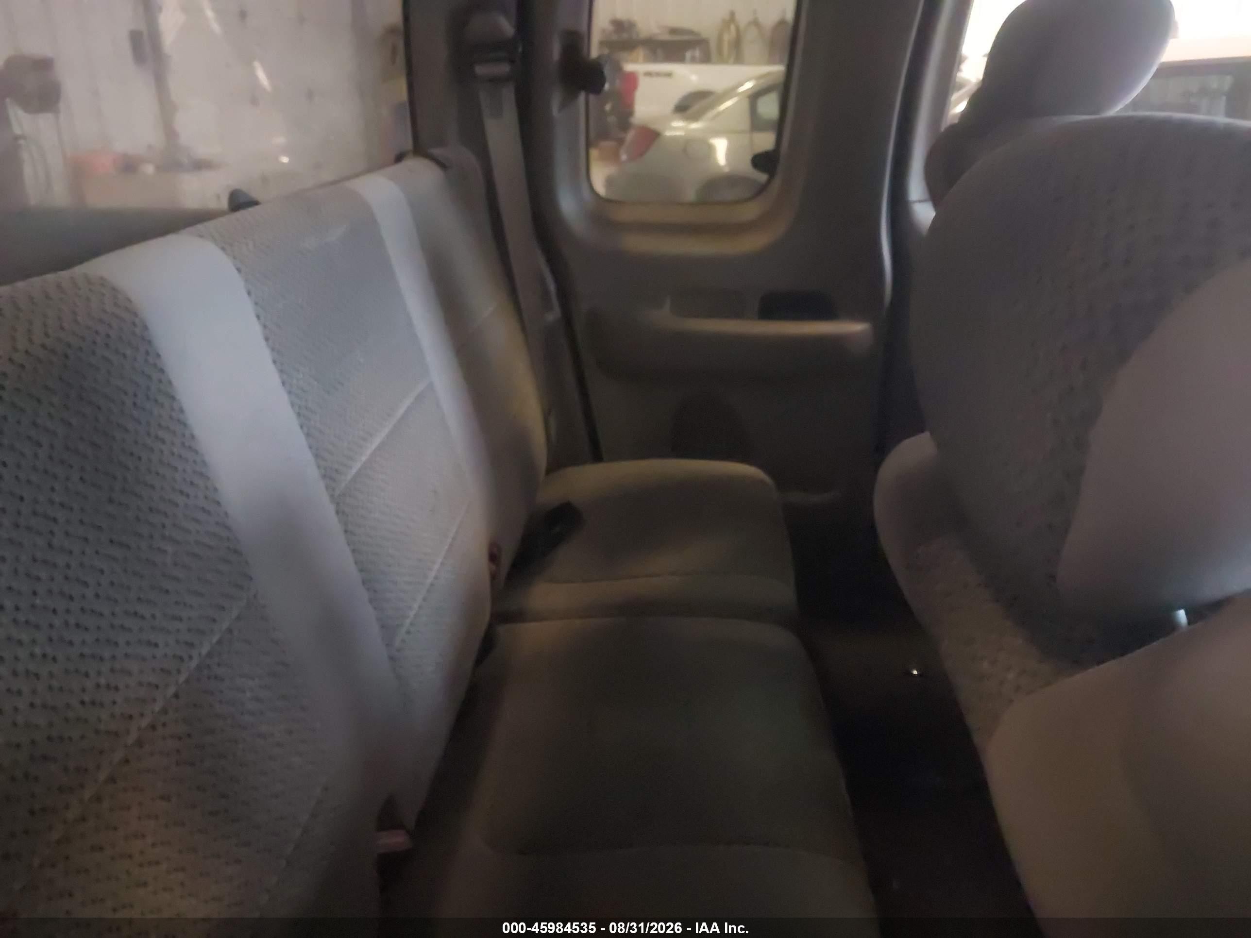 2002 Ford F-150 Xl/xlt Белый vin: 1FTRX17242NB51204