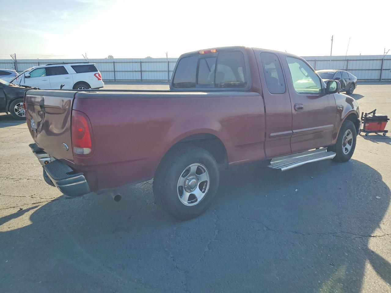 2003 Ford F150 Burgundy vin: 1FTRX17243NB16521