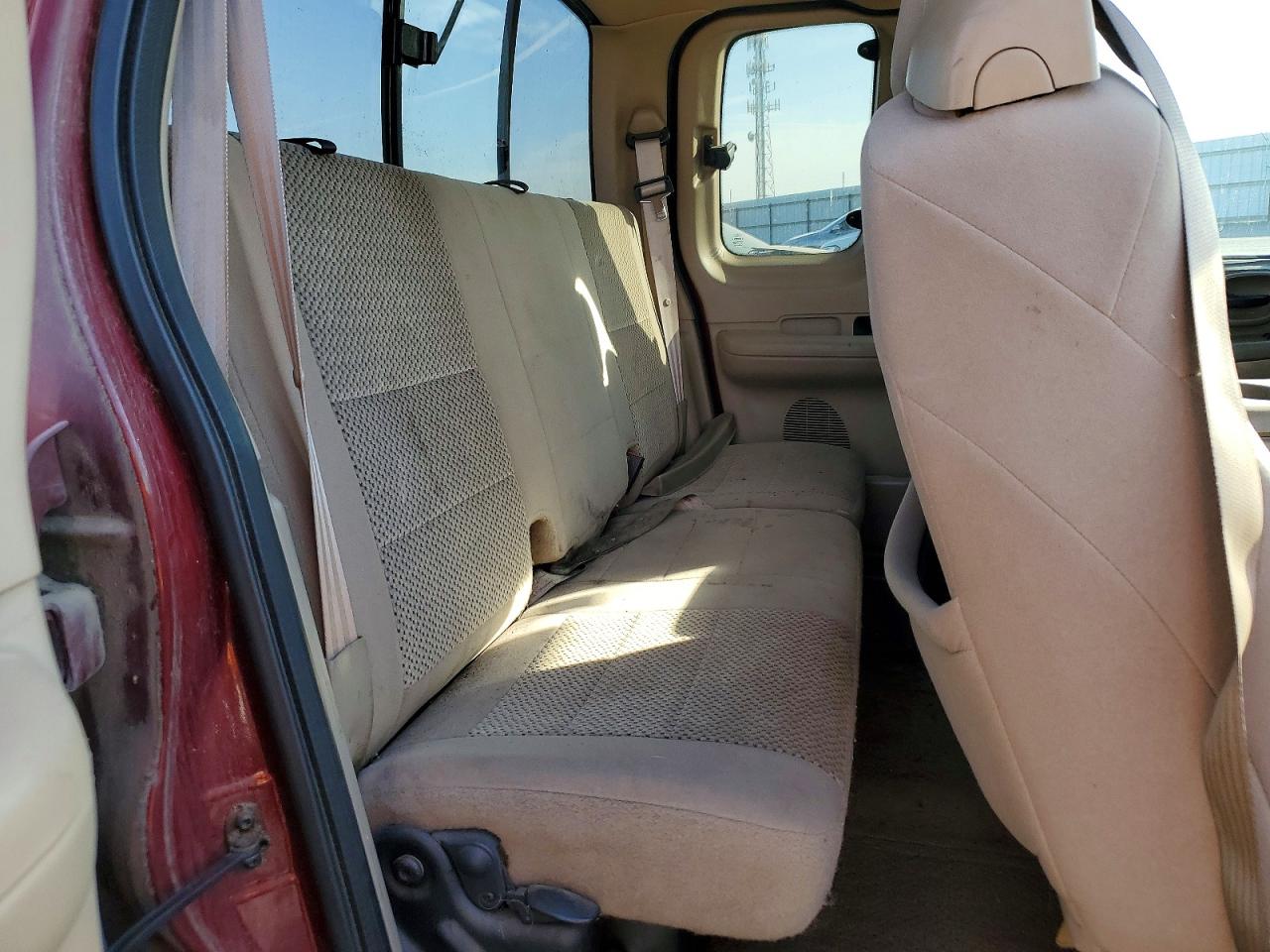 2003 Ford F150 Burgundy vin: 1FTRX17243NB16521