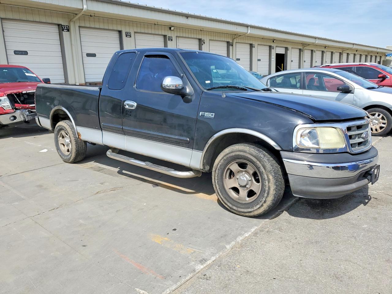 2002 Ford F150 Black vin: 1FTRX17252NA34893