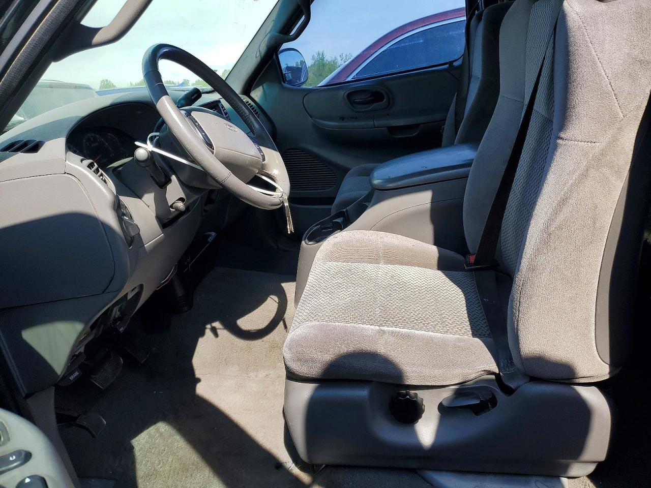 2002 Ford F150 Black vin: 1FTRX17252NA34893