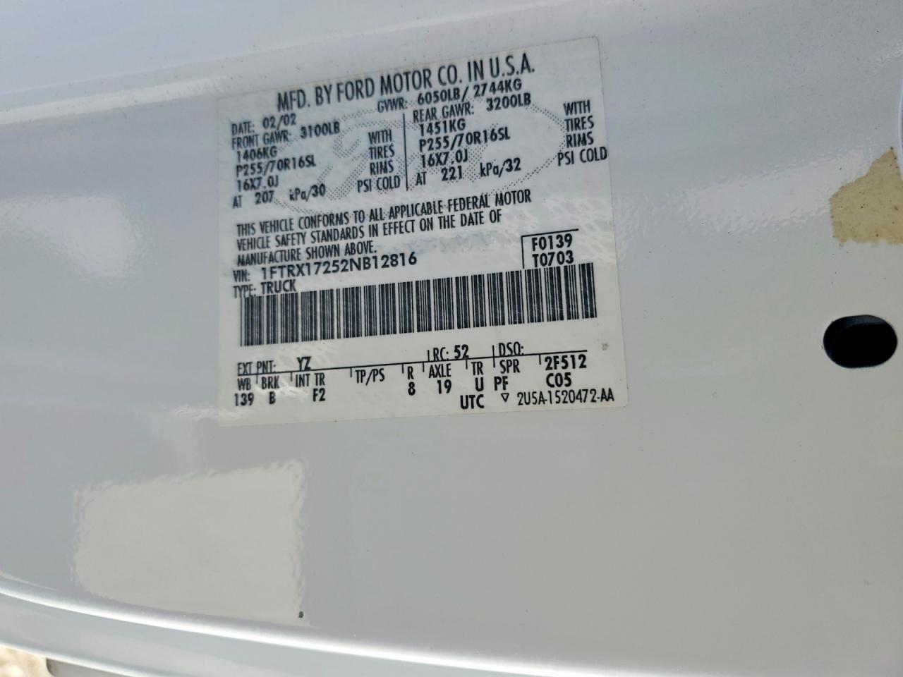 2002 Ford F150 White vin: 1FTRX17252NB12816