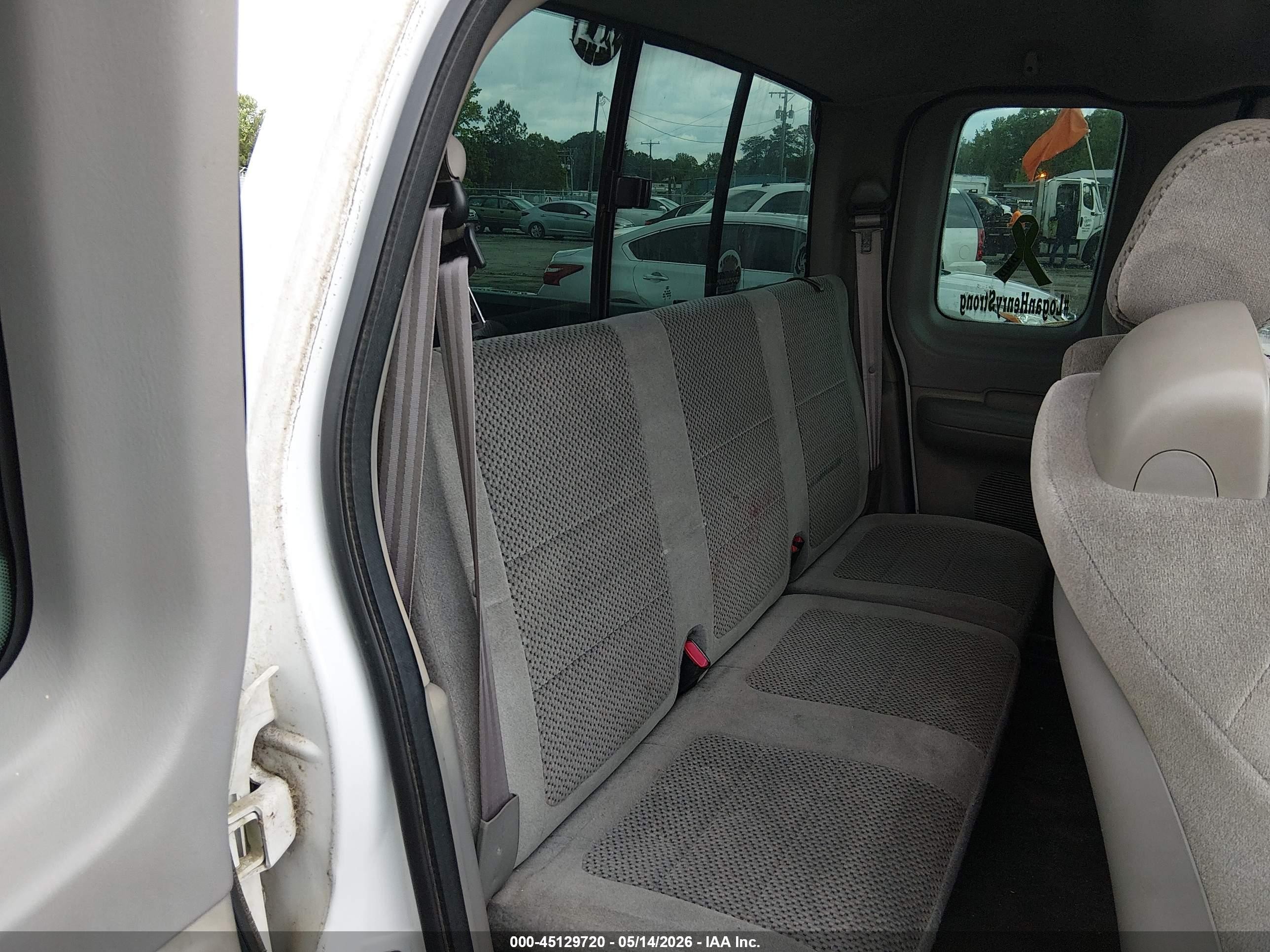 2002 Ford F-150 Xl/xlt White vin: 1FTRX17252NB16140