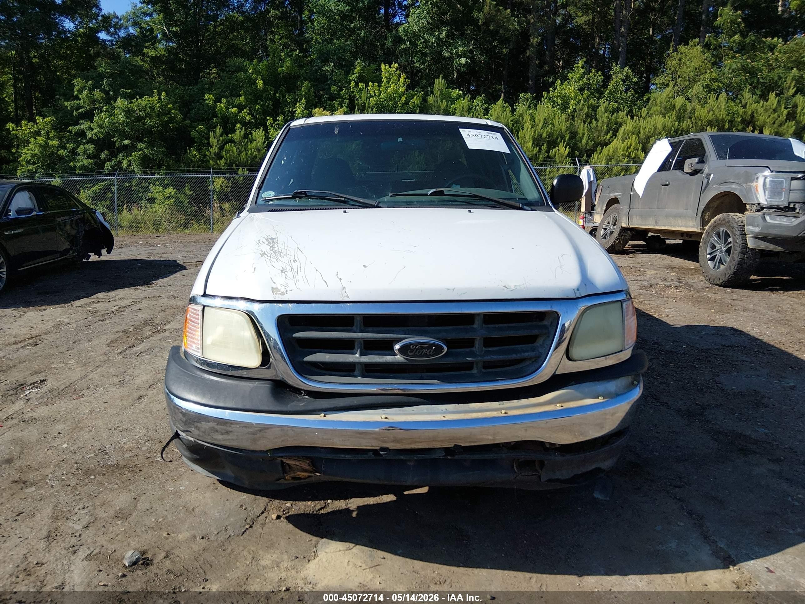 2002 Ford F-150 Xl/xlt White vin: 1FTRX17262NB18852