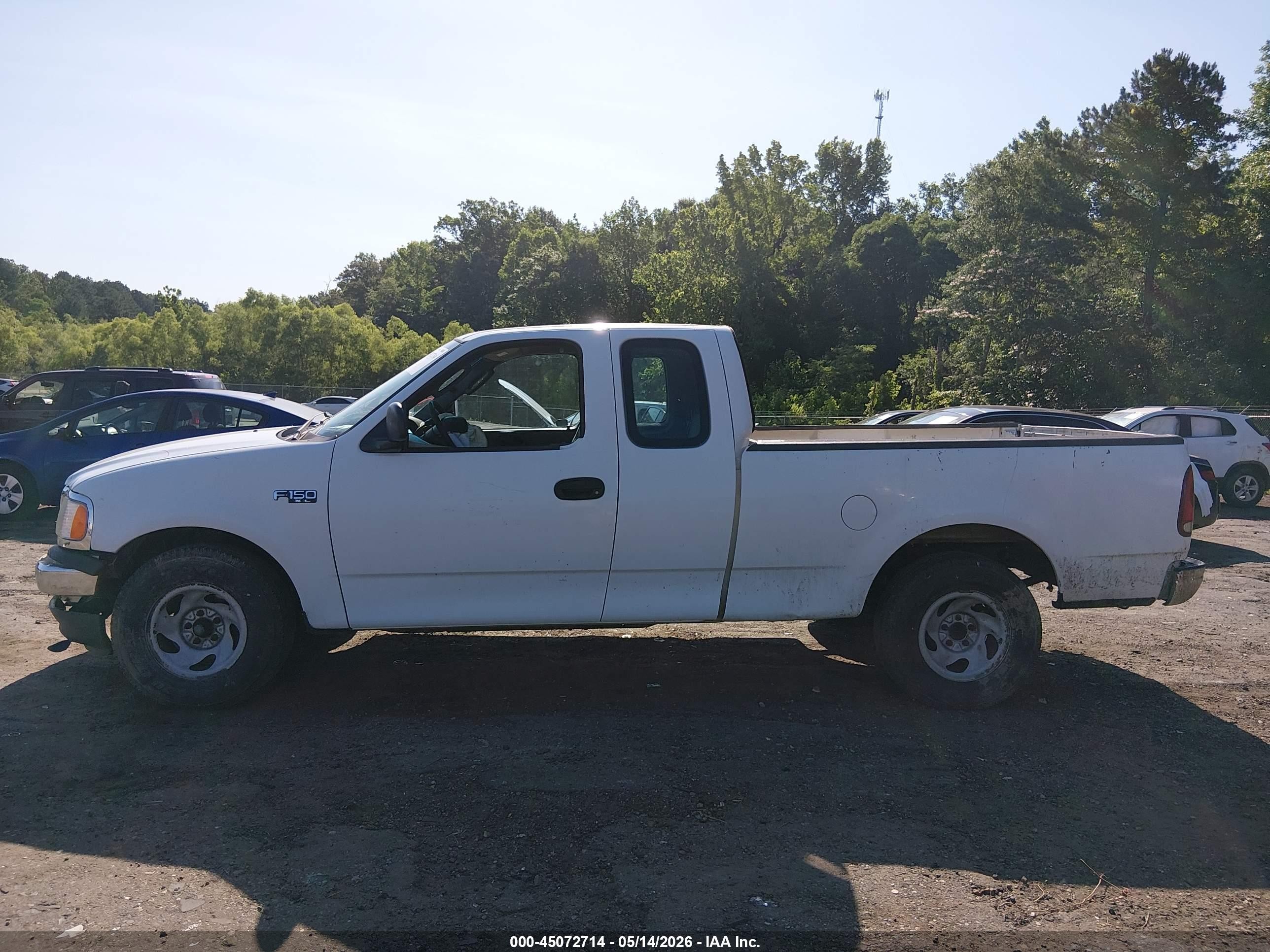 2002 Ford F-150 Xl/xlt White vin: 1FTRX17262NB18852