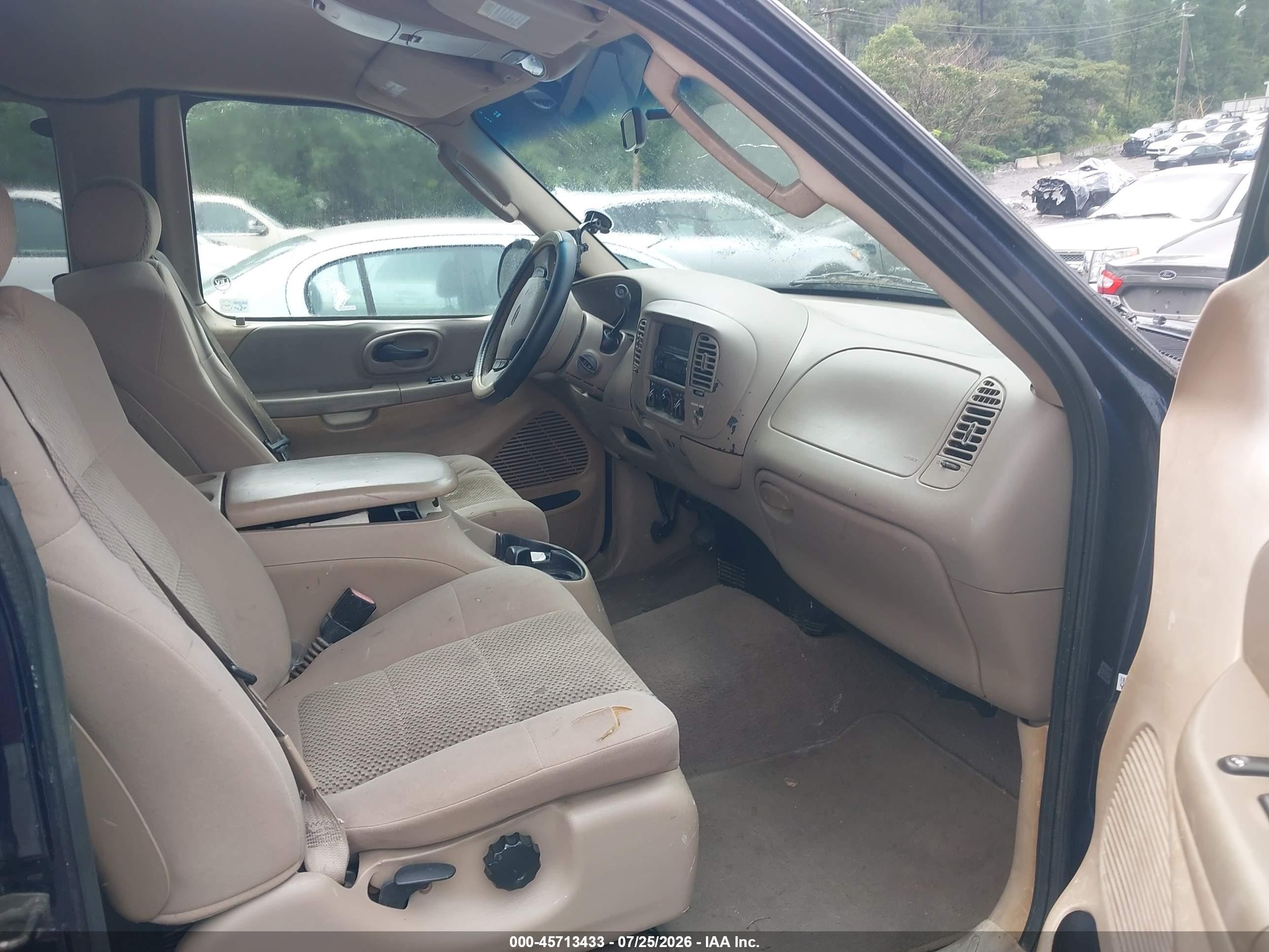 2002 Ford F-150 Xl/xlt Синий vin: 1FTRX17282NB38343
