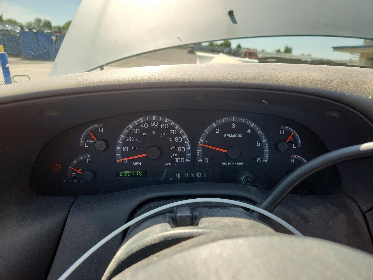 2003 Ford F150 Silver vin: 1FTRX17283NB77175