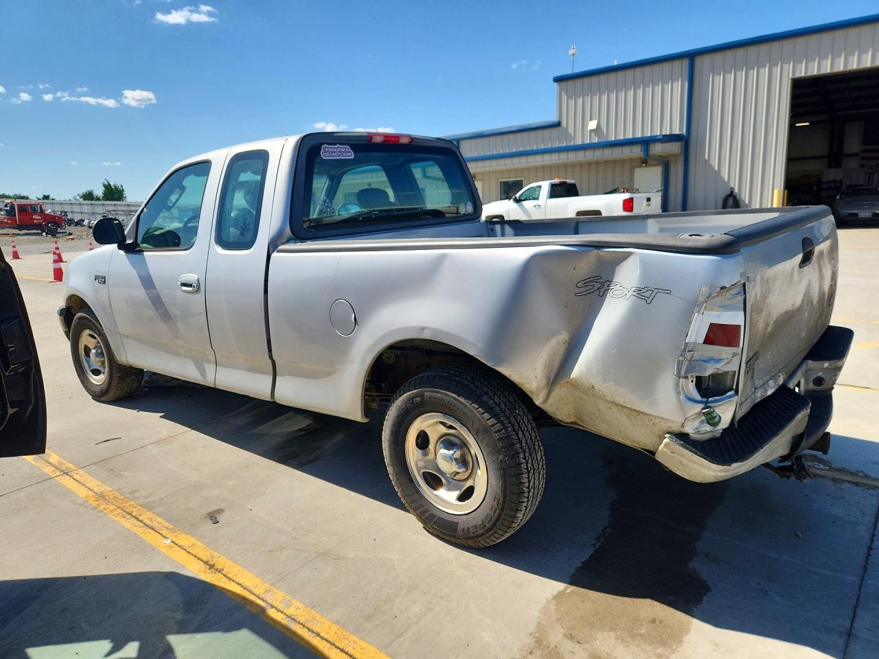 2003 Ford F150 Silver vin: 1FTRX17283NB77175