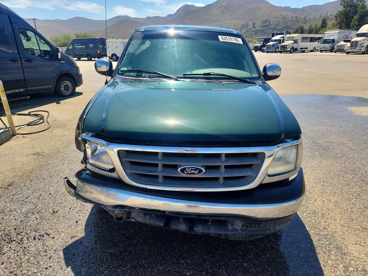 2002 Ford F150 Green vin: 1FTRX172X2NA11528