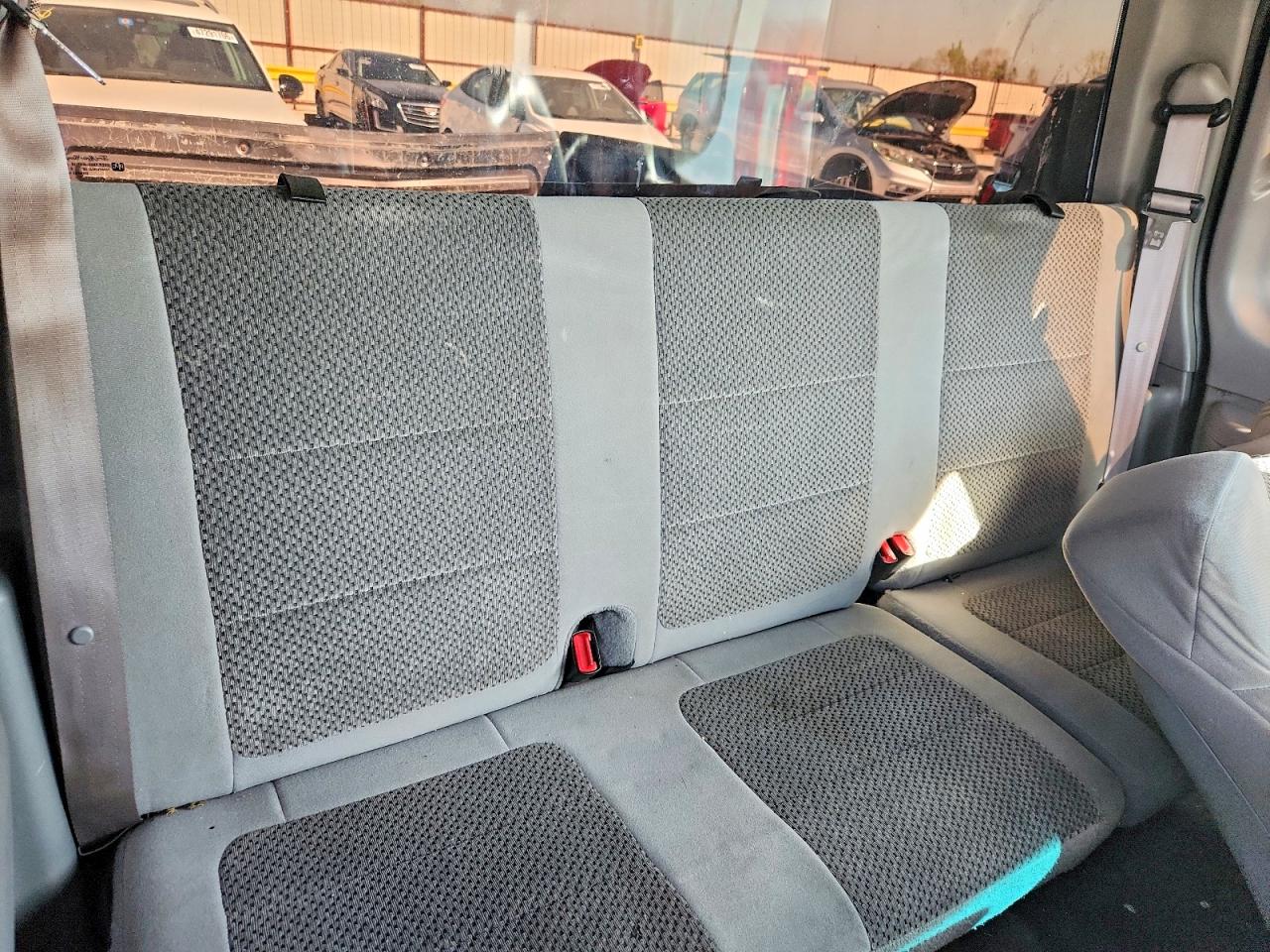 2002 Ford F150 Серый vin: 1FTRX172X2NB51661