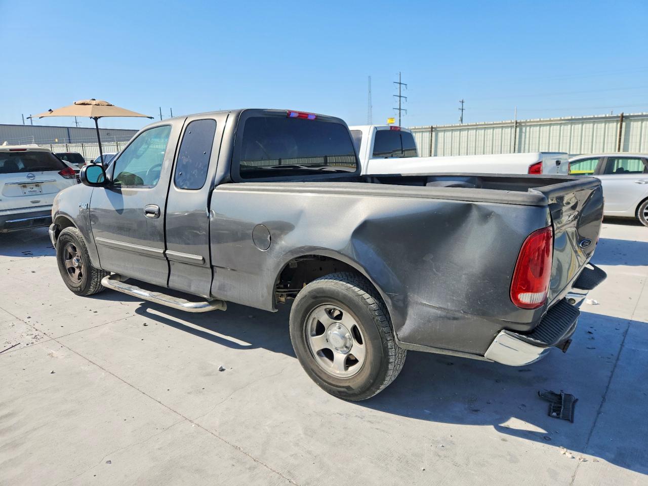 2002 Ford F150 Серый vin: 1FTRX172X2NB51661