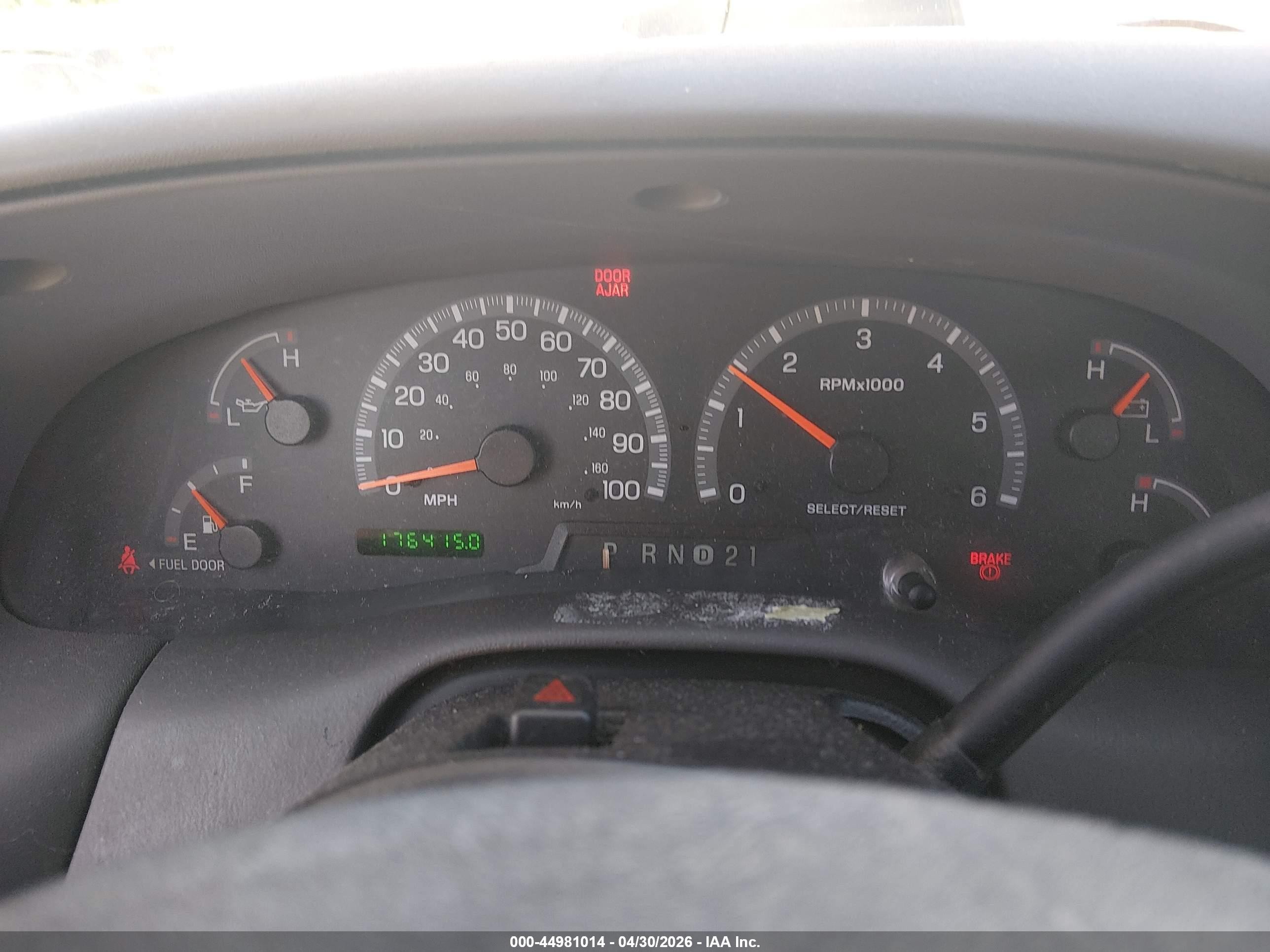 2003 Ford F-150 Xl/xlt White vin: 1FTRX172X3NB01151