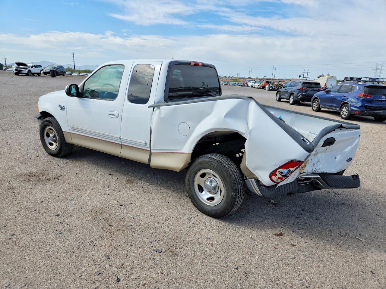 2000 Ford F150 White vin: 1FTRX17L0YNC02599