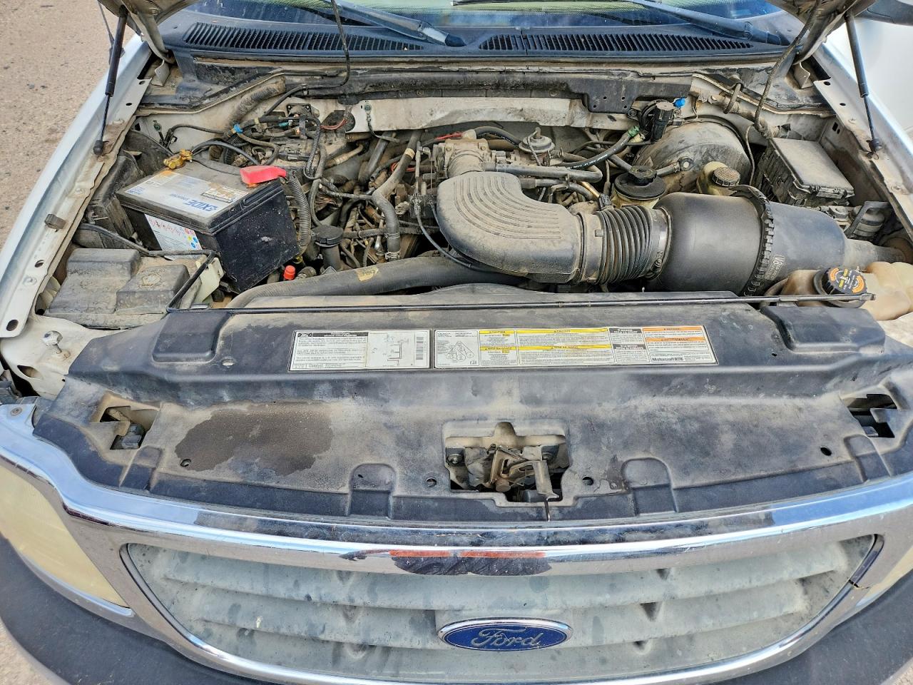 2000 Ford F150 White vin: 1FTRX17L0YNC02599