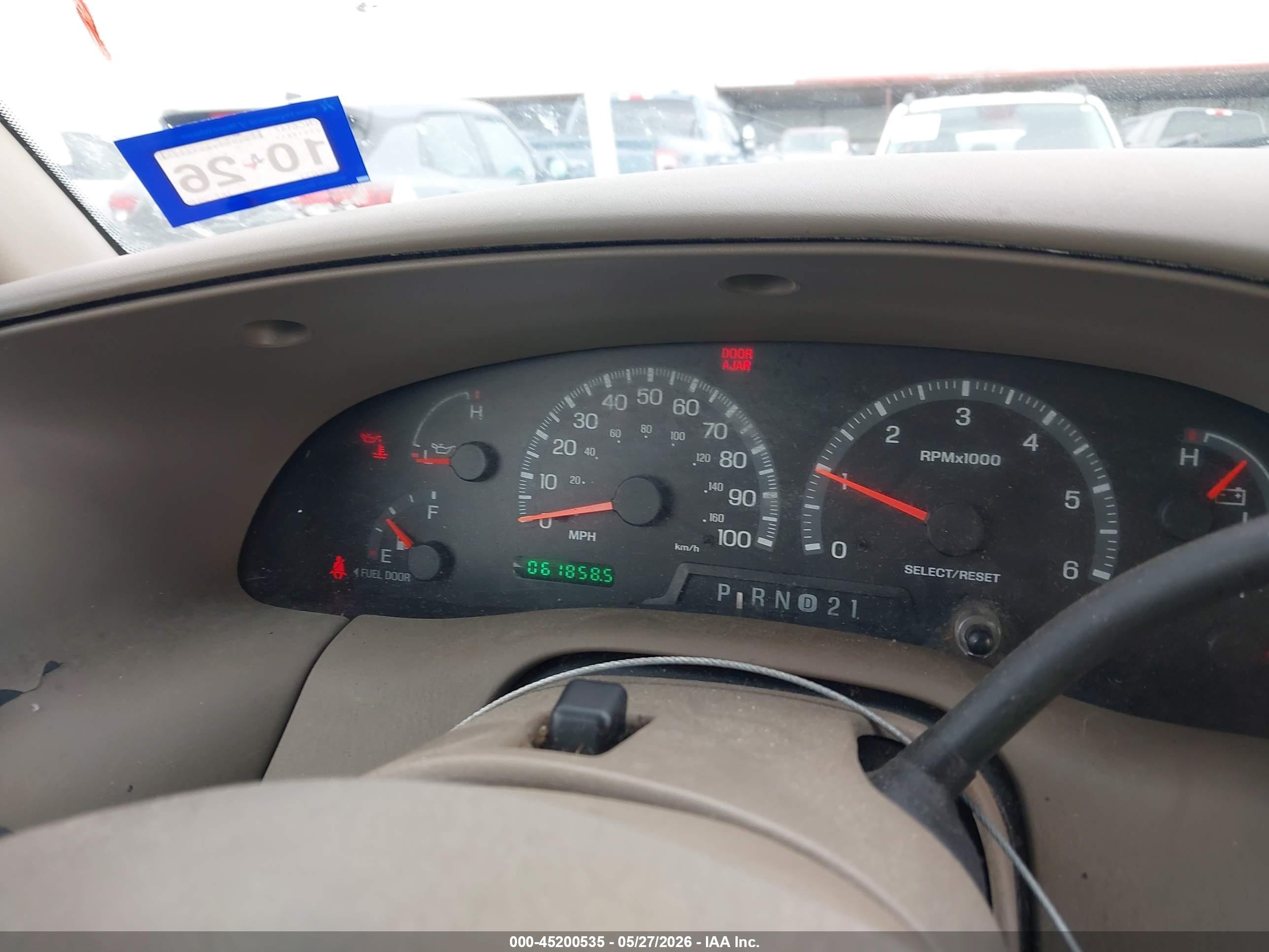 2001 Ford F-150 Lariat/xl/xlt Бежевый vin: 1FTRX17L11KF79448