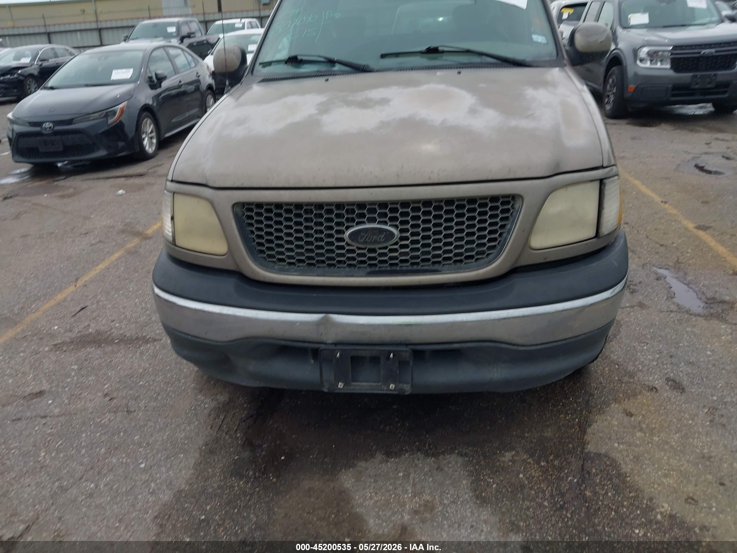 2001 Ford F-150 Lariat/xl/xlt Бежевый vin: 1FTRX17L11KF79448