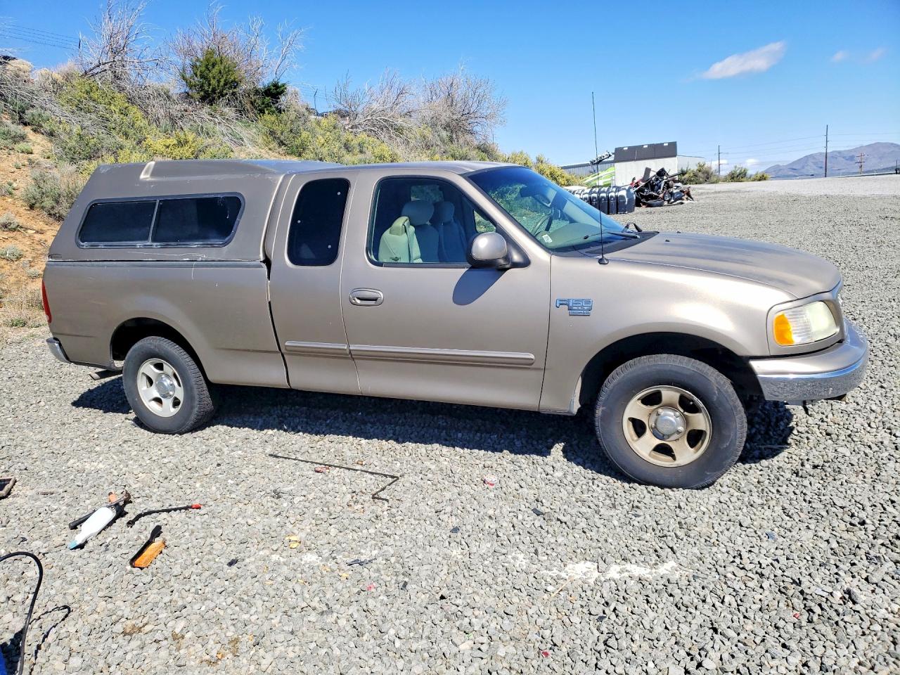 2002 Ford F150 Желто-коричневый vin: 1FTRX17L12NB94407