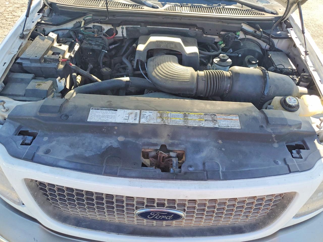 2001 Ford F150 Белый vin: 1FTRX17L21KA17106
