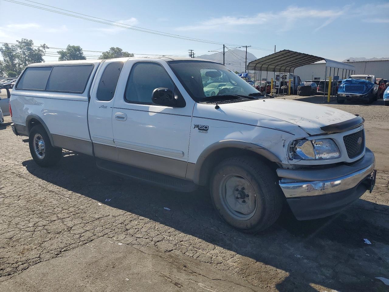 2001 Ford F150 Белый vin: 1FTRX17L21KA17106