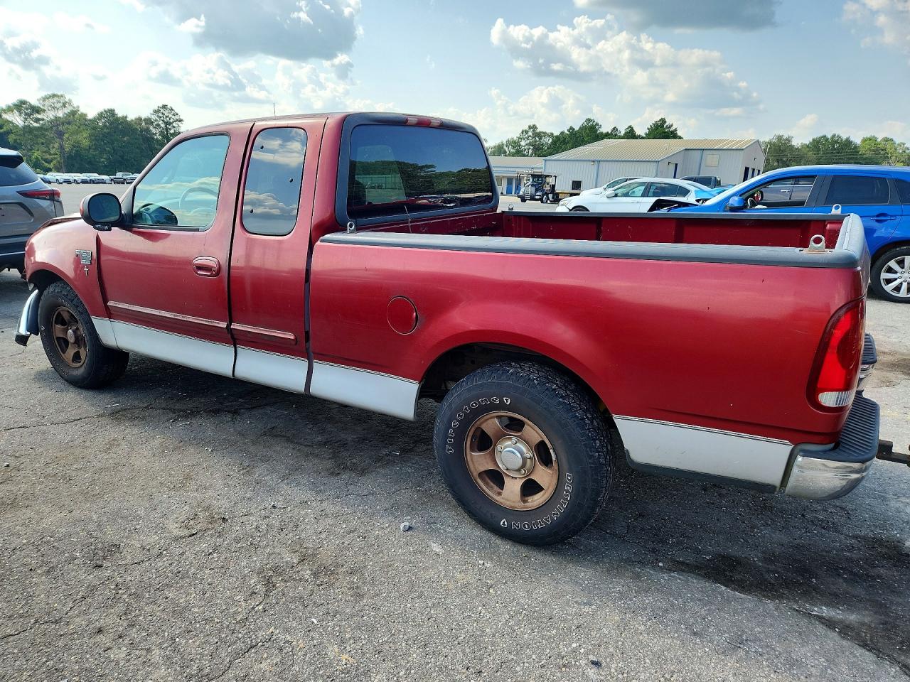2001 Ford F150 Burgundy vin: 1FTRX17L21NA42005