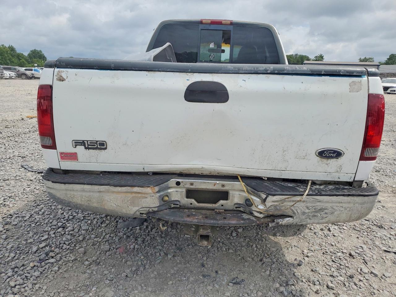 2001 Ford F150 Белый vin: 1FTRX17L31KE52099