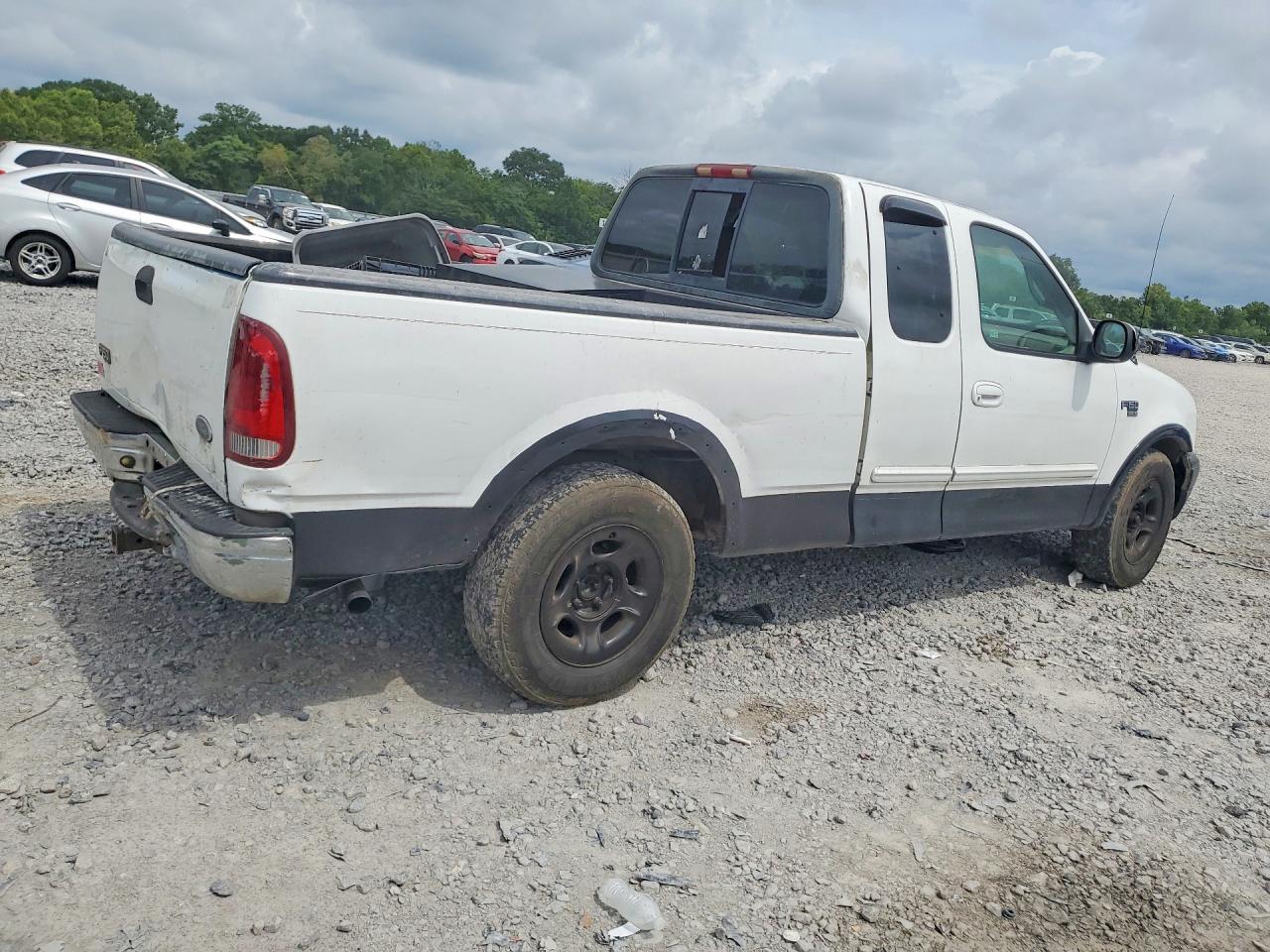 2001 Ford F150 Белый vin: 1FTRX17L31KE52099