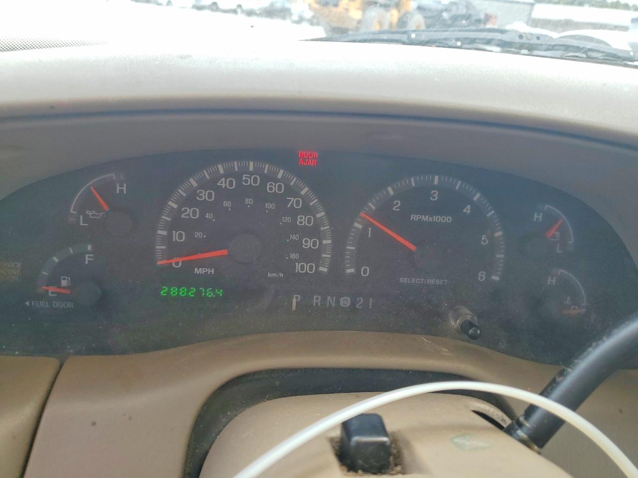 2001 Ford F150 Белый vin: 1FTRX17L31KE52099