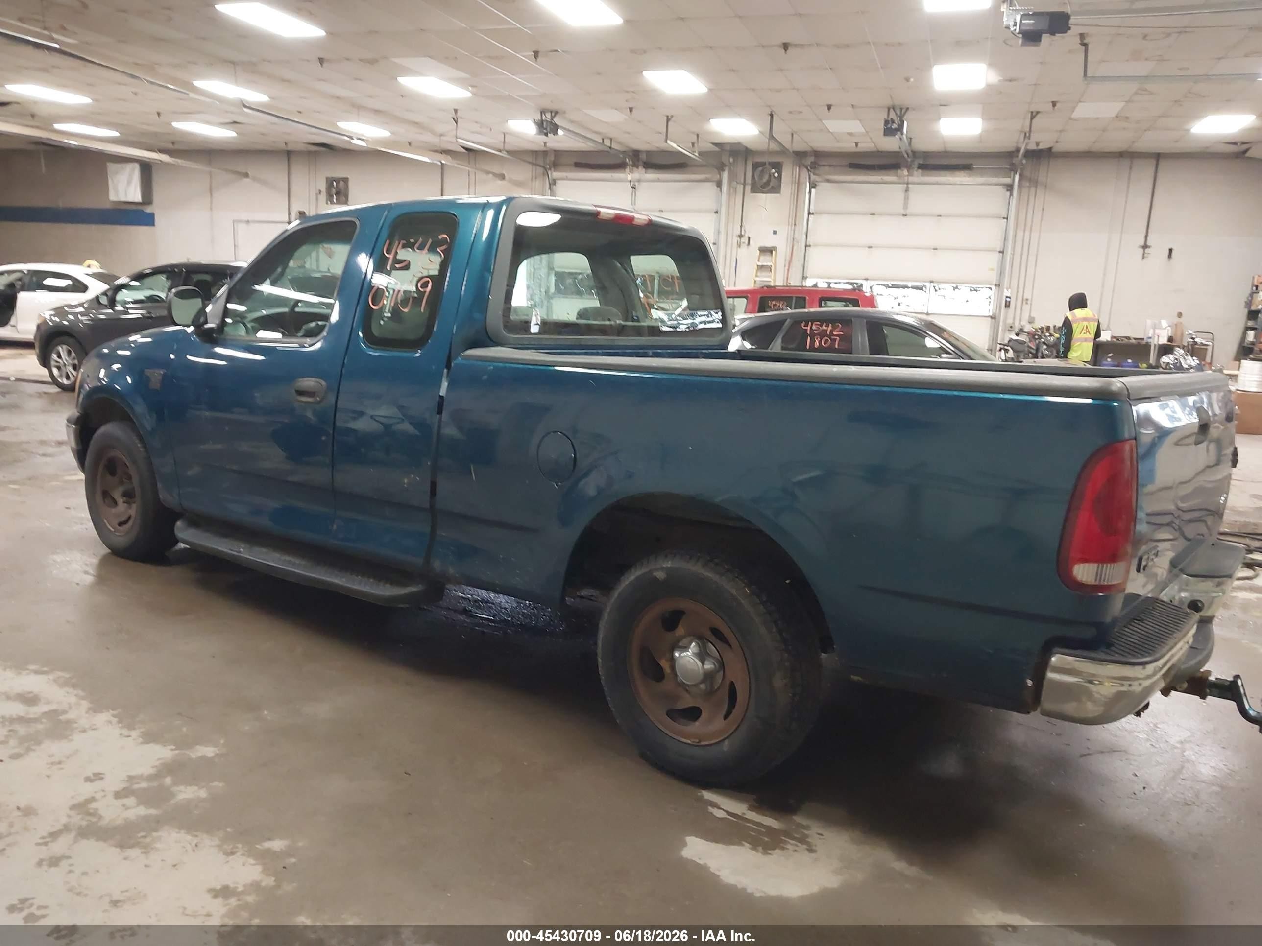 2001 Ford F-150 Lariat/xl/xlt Бирюзовый vin: 1FTRX17L31NB60578