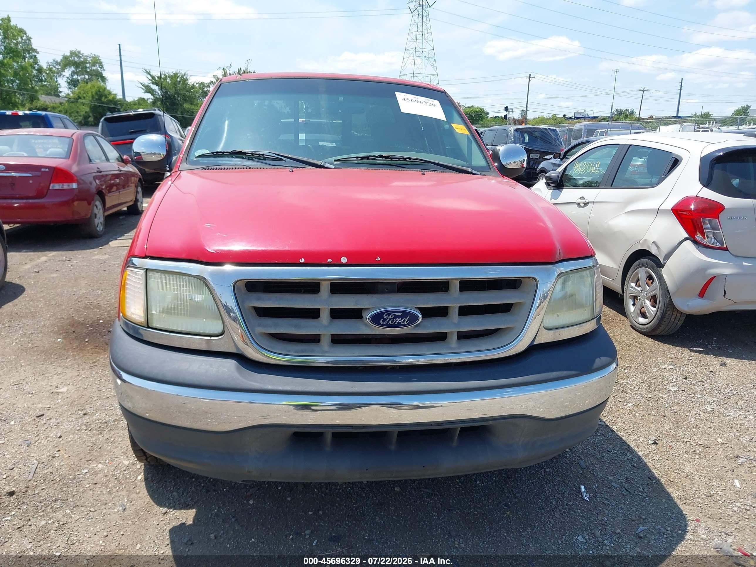 2002 Ford F-150 Lariat/xl/xlt Красный vin: 1FTRX17L32NB53714