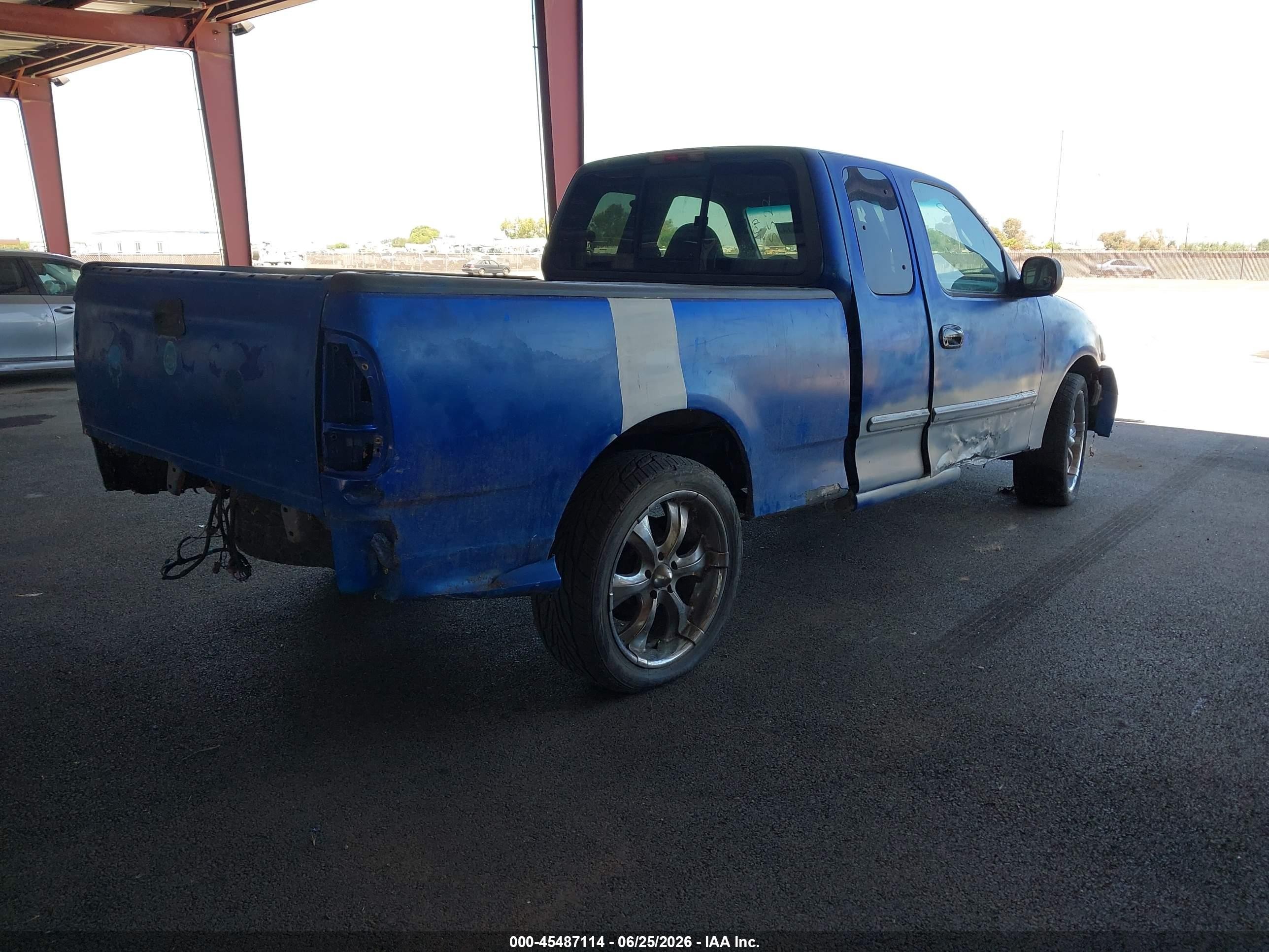 2000 Ford F-150 Lariat/work Series/xl/xlt Синий vin: 1FTRX17L4YKA57388