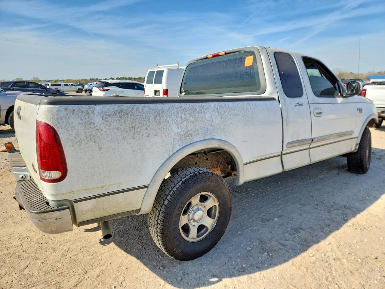 2000 Ford F150 White vin: 1FTRX17L4YKA97762