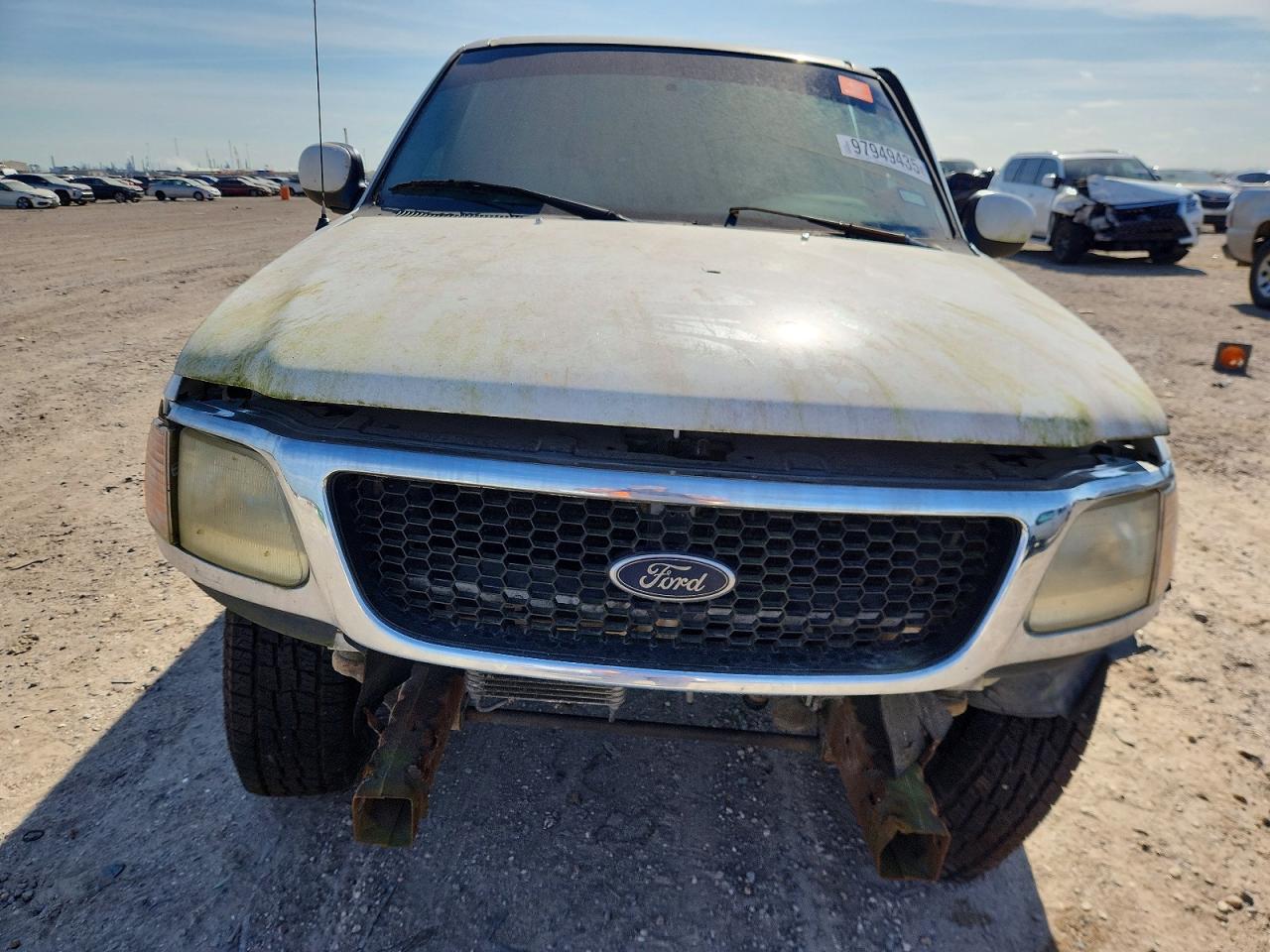 2000 Ford F150 White vin: 1FTRX17L4YKA97762
