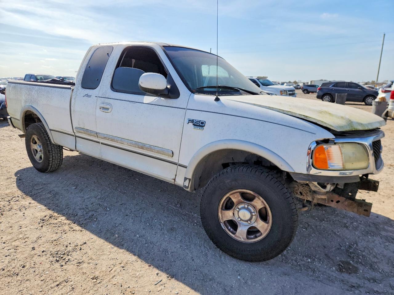 2000 Ford F150 White vin: 1FTRX17L4YKA97762