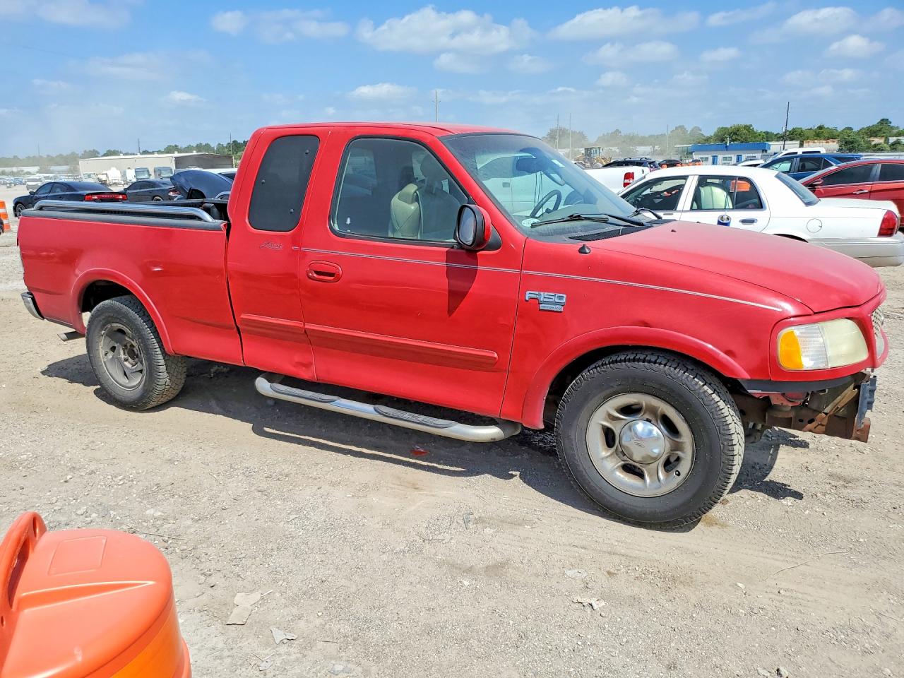 2002 Ford F150 Red vin: 1FTRX17L52NB02506