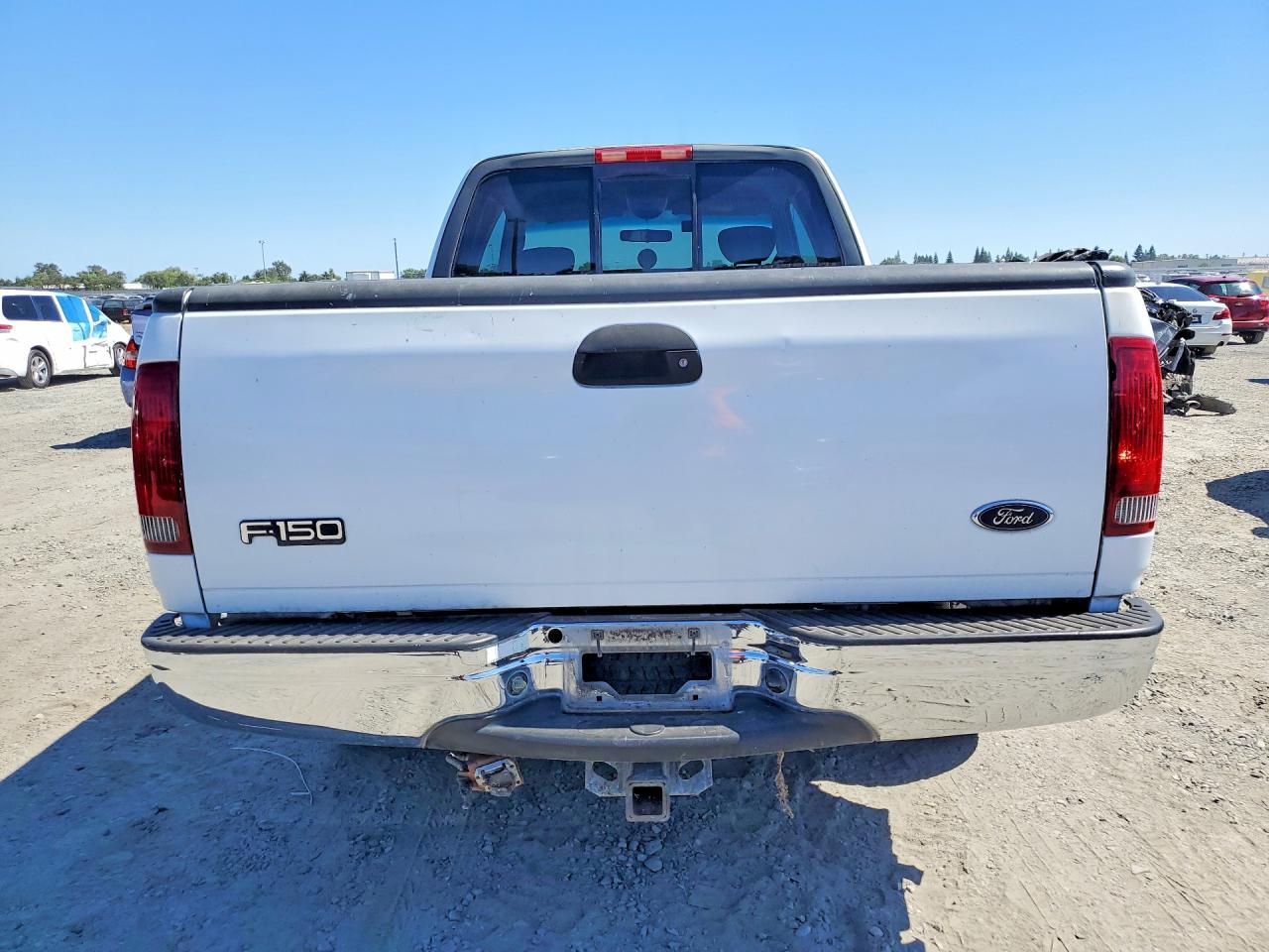2002 Ford F150 Белый vin: 1FTRX17L62NA93251