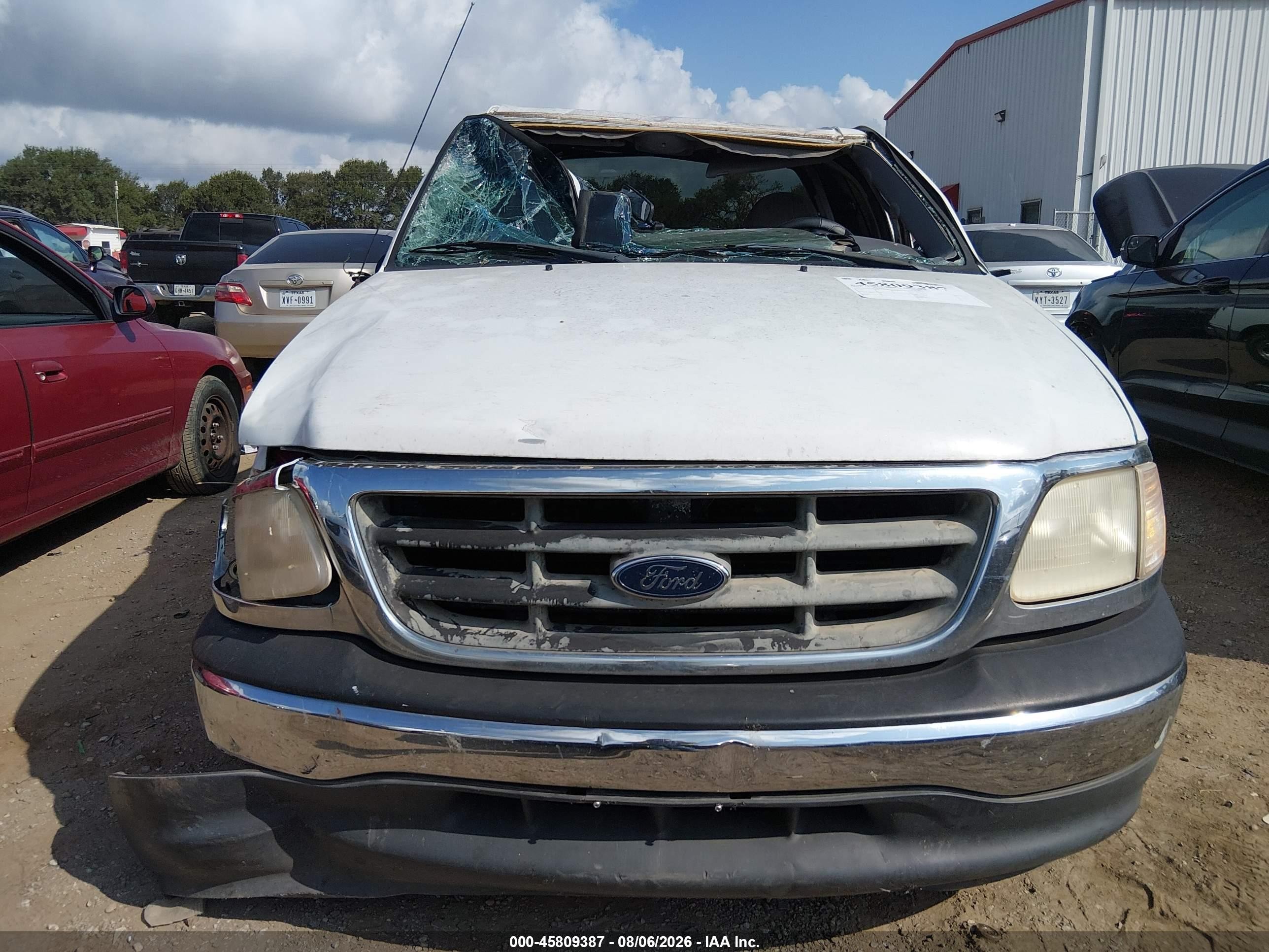 2000 Ford F-150 Lariat/work Series/xl/xlt Белый vin: 1FTRX17L6YNB77370