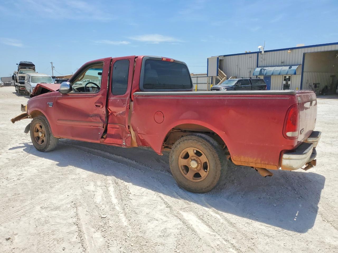 2001 Ford F150 Красный vin: 1FTRX17L71NA26298
