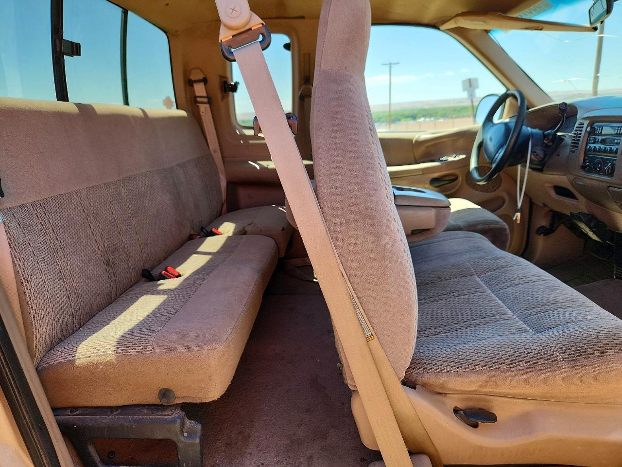1998 Ford F150 Желто-коричневый vin: 1FTRX17L7WKA76854