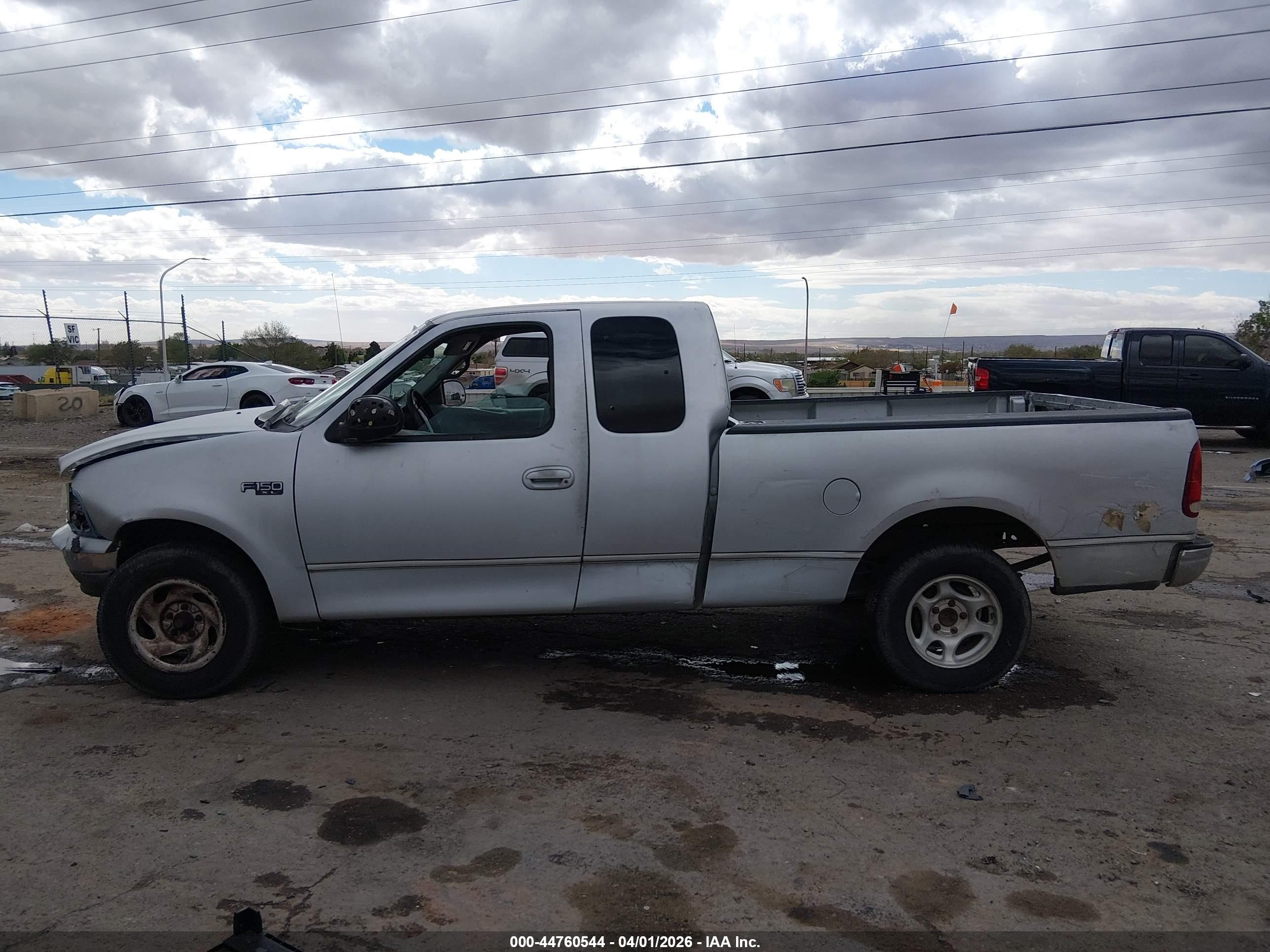 1998 Ford F-150 Lariat/xl/xlt Silver vin: 1FTRX17L7WKA85778