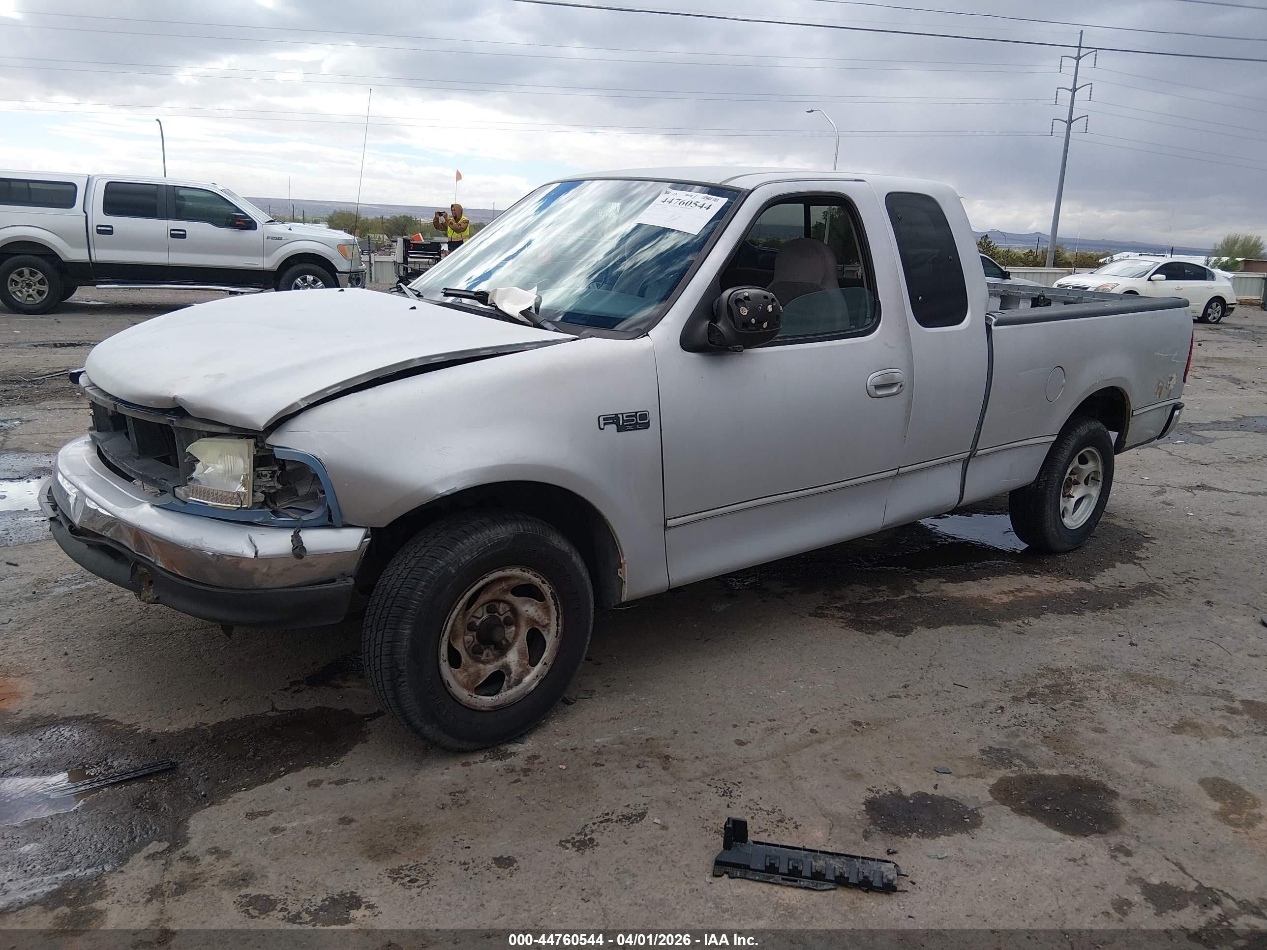 1998 Ford F-150 Lariat/xl/xlt Silver vin: 1FTRX17L7WKA85778