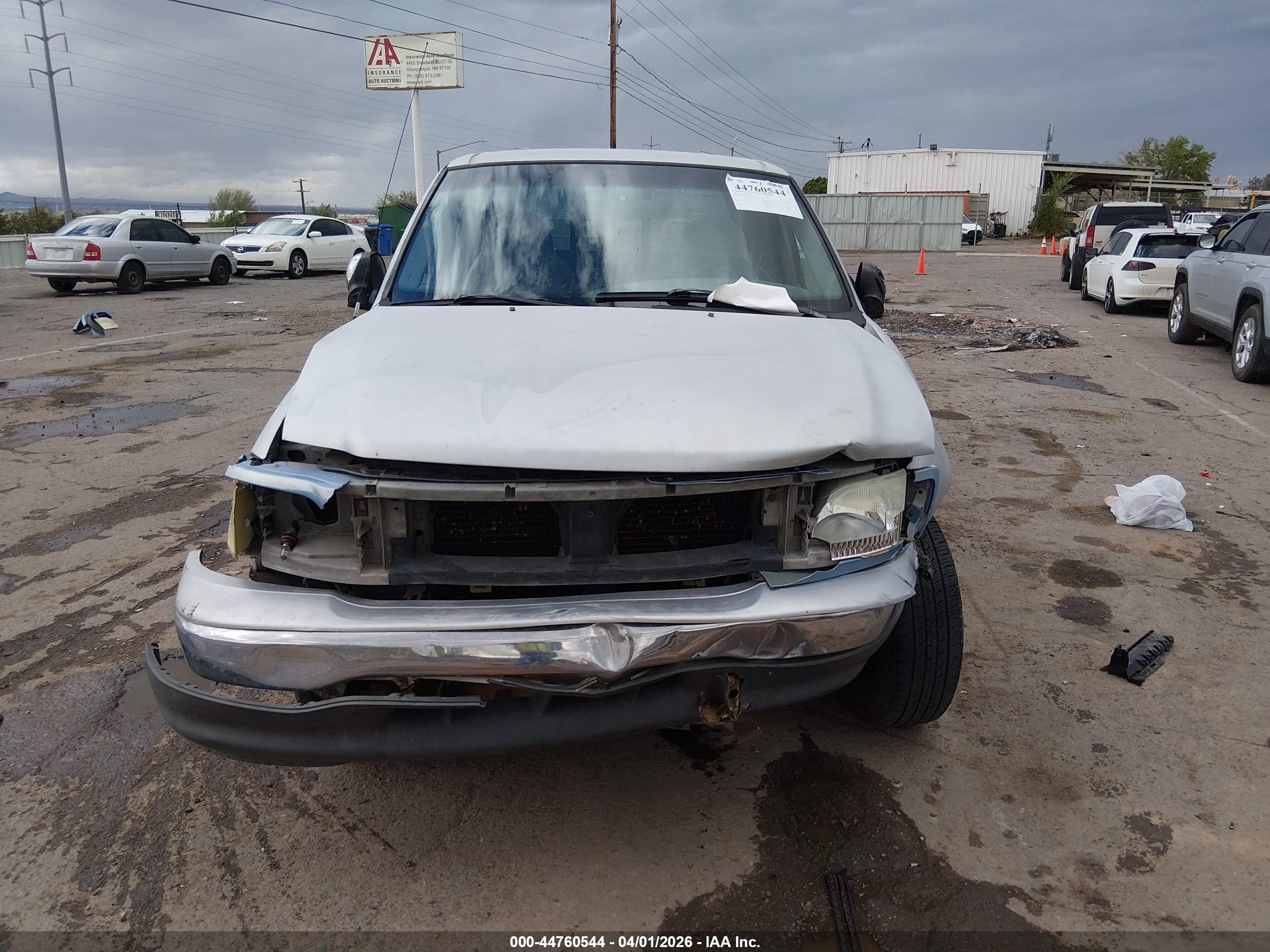 1998 Ford F-150 Lariat/xl/xlt Silver vin: 1FTRX17L7WKA85778