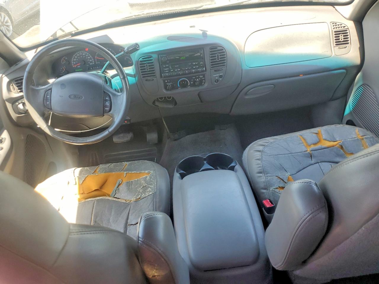 2000 Ford F150 Blue vin: 1FTRX17L9YKA70573