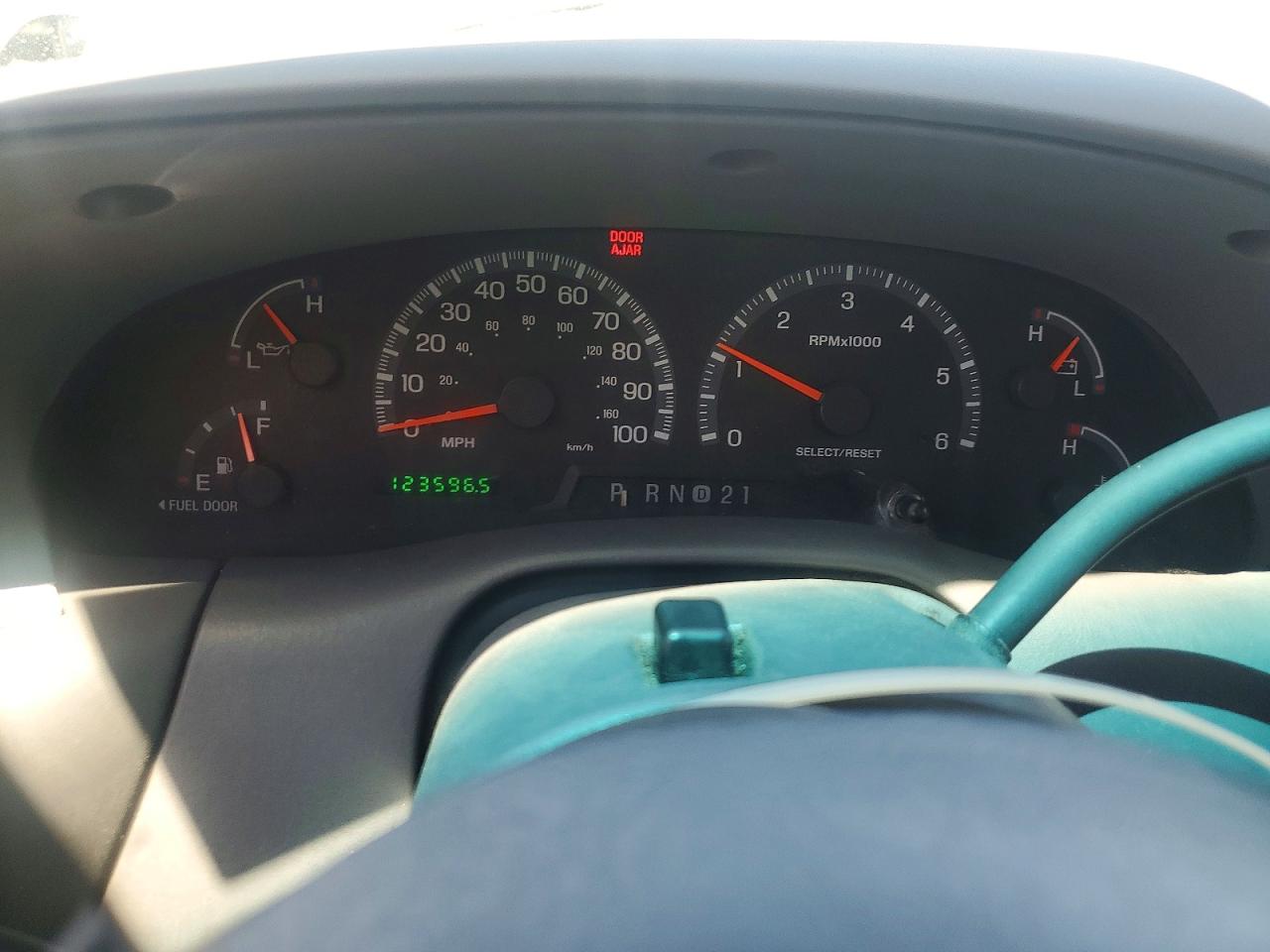 2000 Ford F150 Blue vin: 1FTRX17L9YKA70573