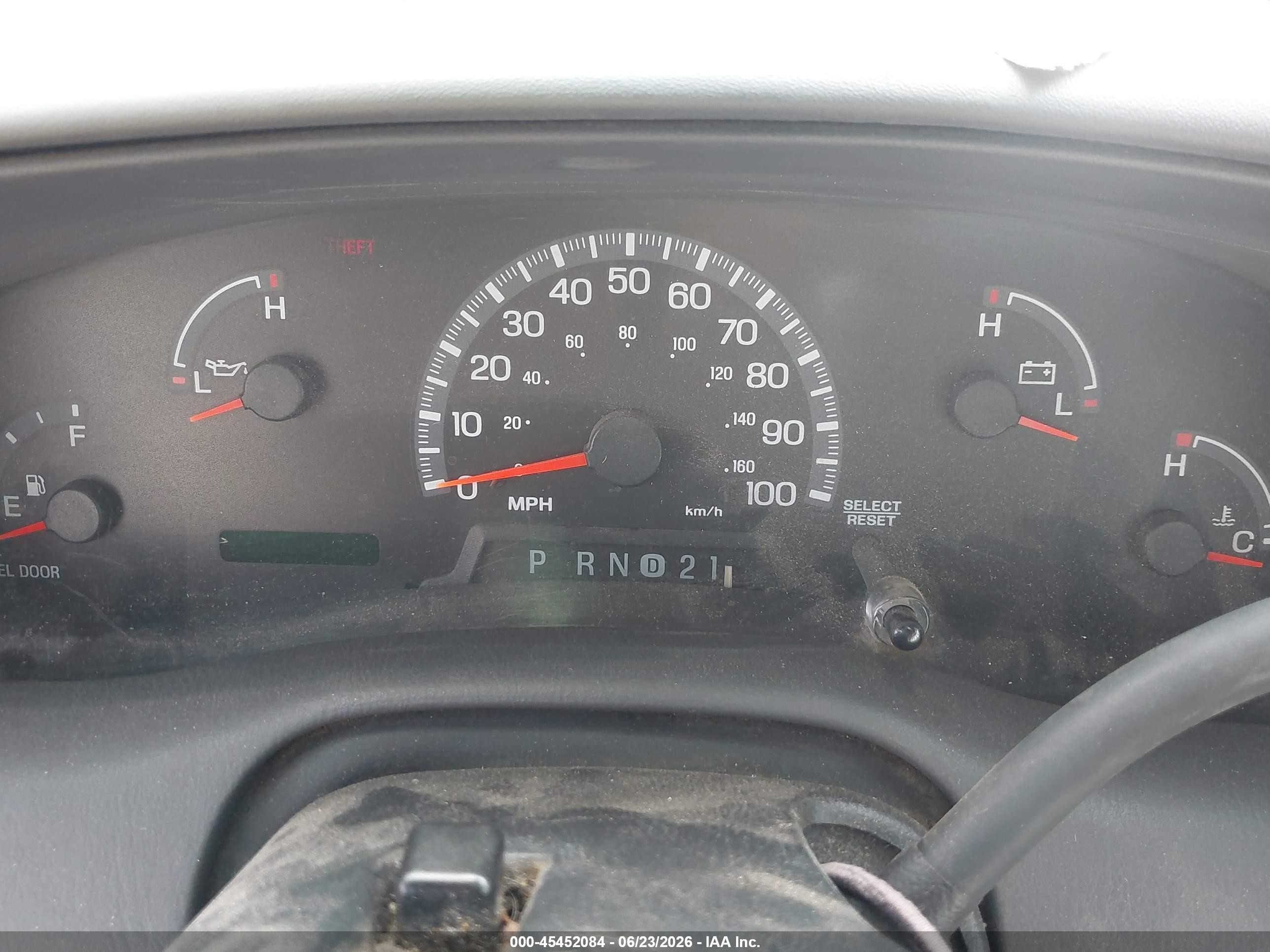 2000 Ford F-150 Lariat/work Series/xl/xlt Red vin: 1FTRX17L9YKB01093