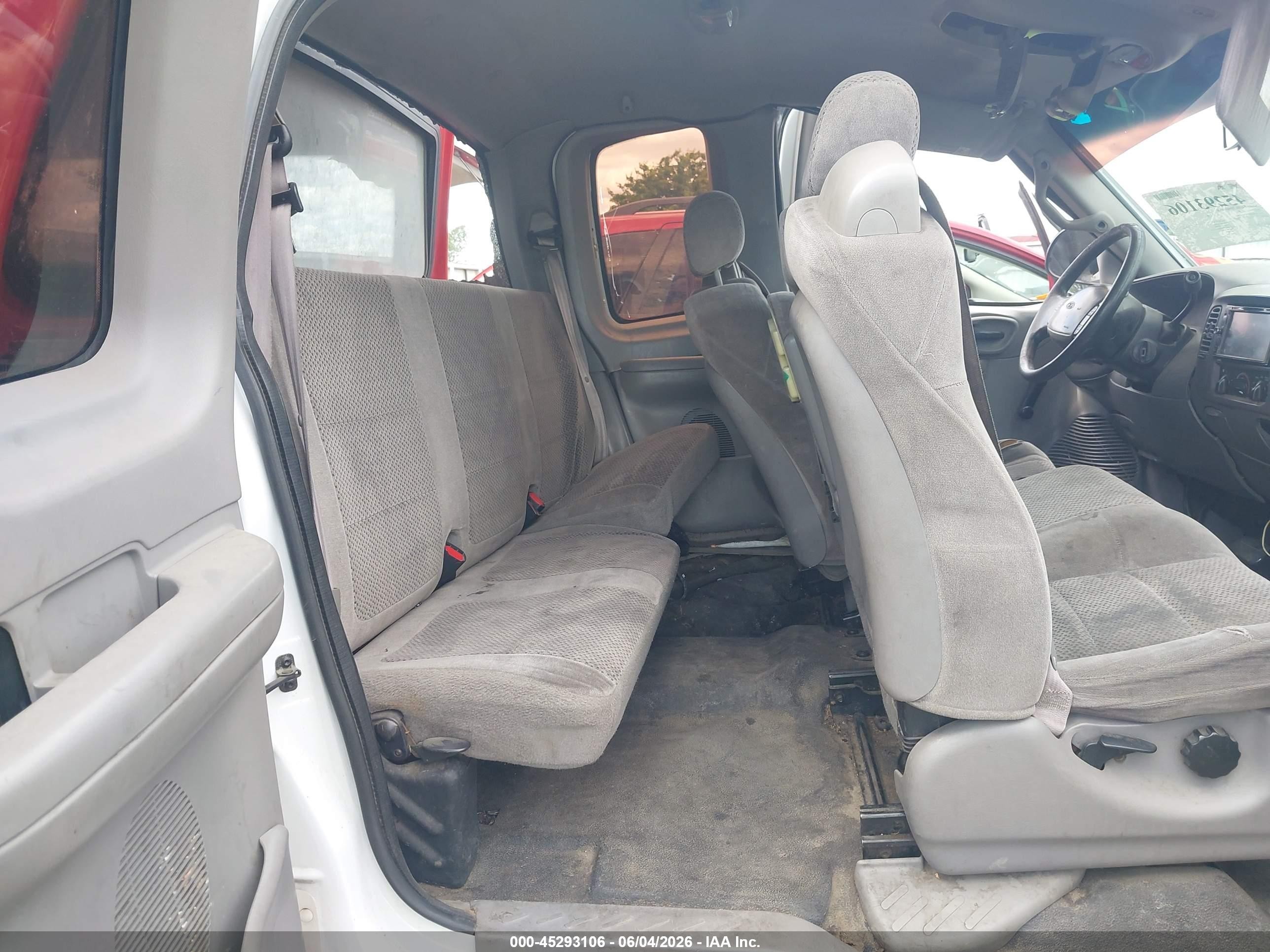 2002 Ford F-150 Lariat/xl/xlt White vin: 1FTRX17LX2NA40097