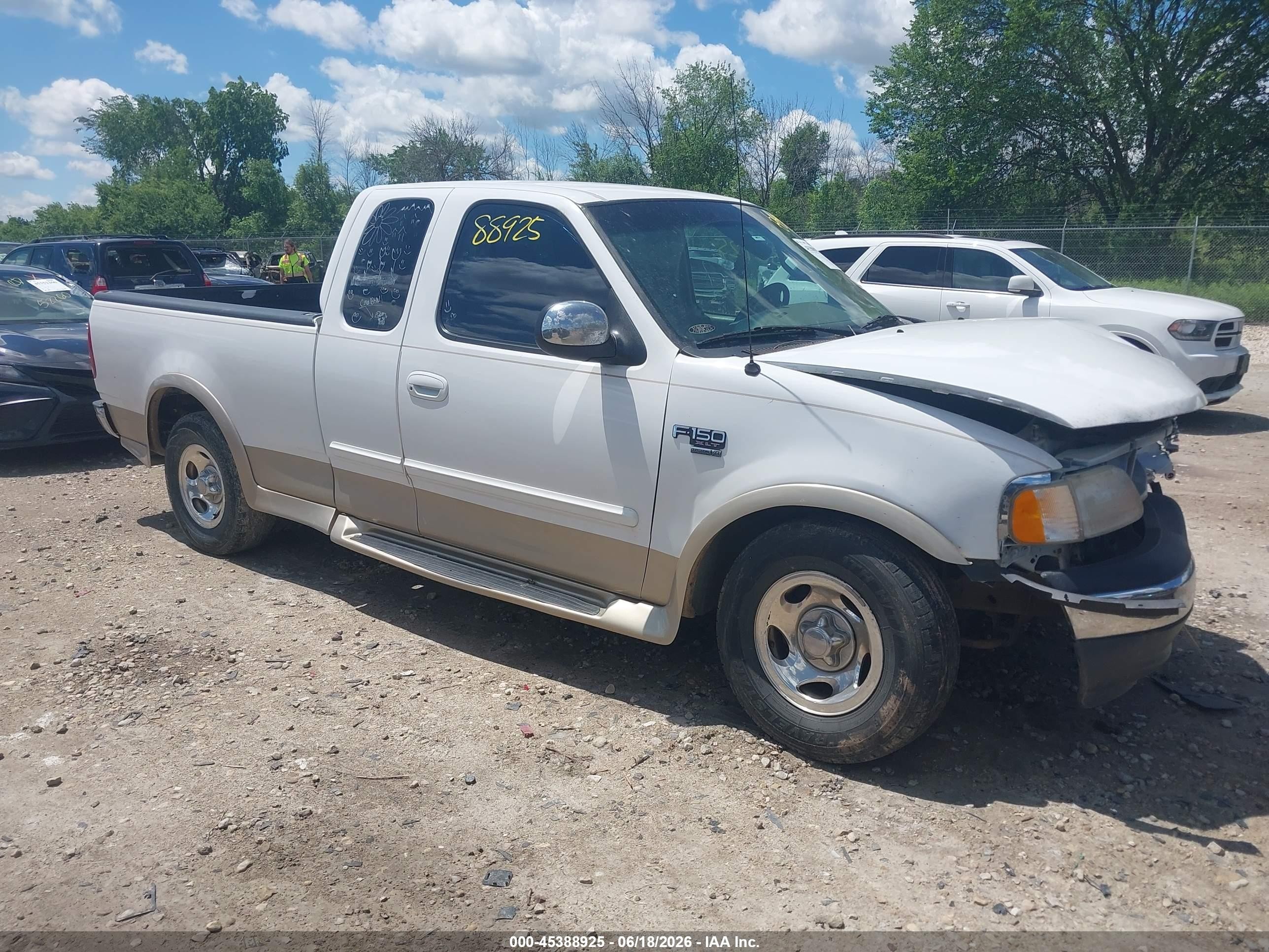 2000 Ford F-150 Lariat/work Series/xl/xlt White vin: 1FTRX17LXYKA37842