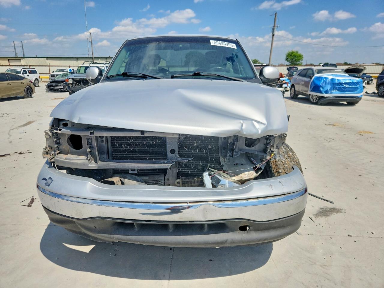 2002 Ford F150 Silver vin: 1FTRX17W02NB66298