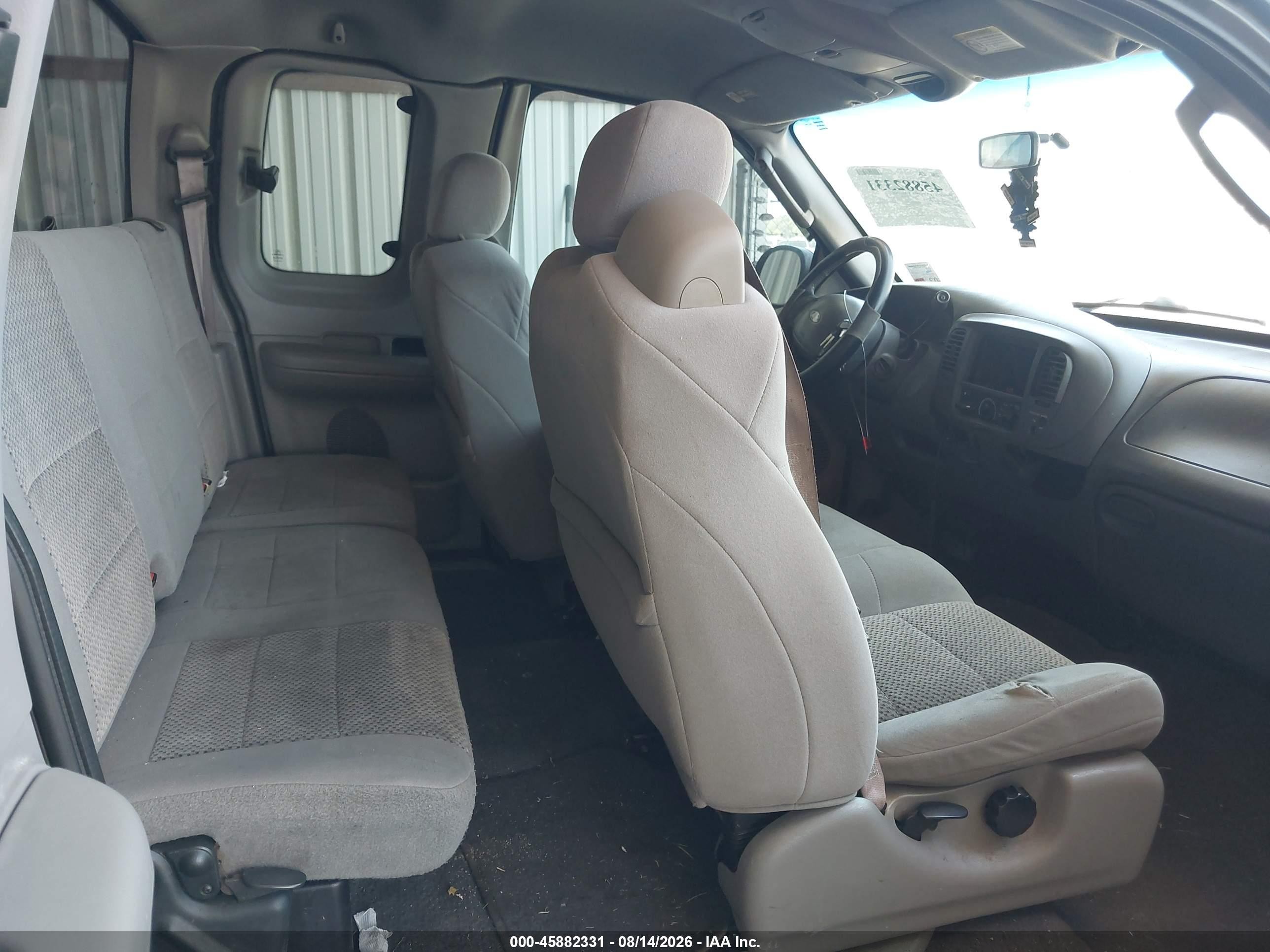 2002 Ford F-150 Lariat/xl/xlt Серый vin: 1FTRX17W02NC02104