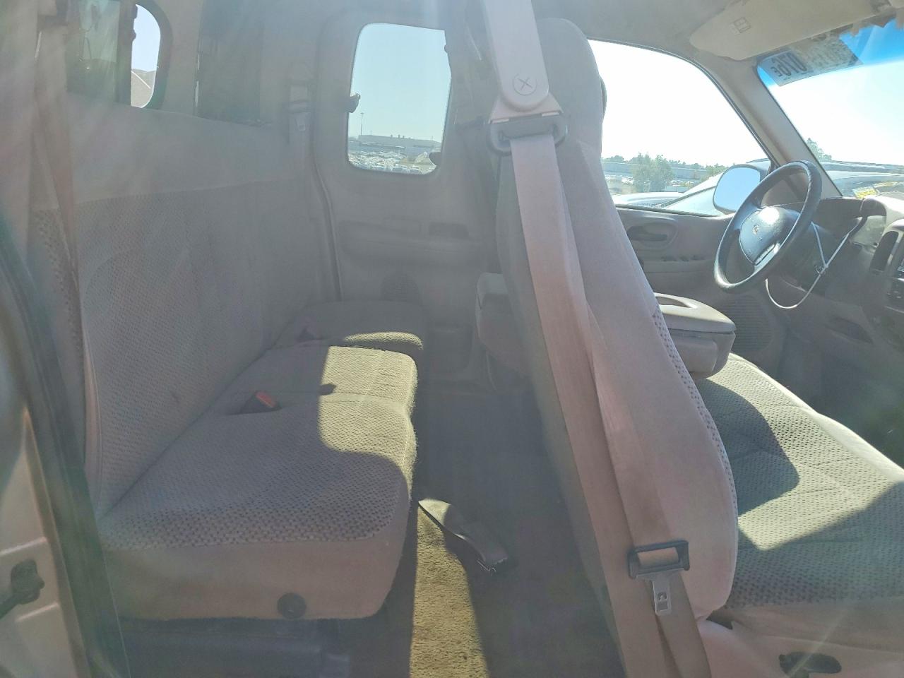 1999 Ford F150 Tan vin: 1FTRX17W0XKA10979